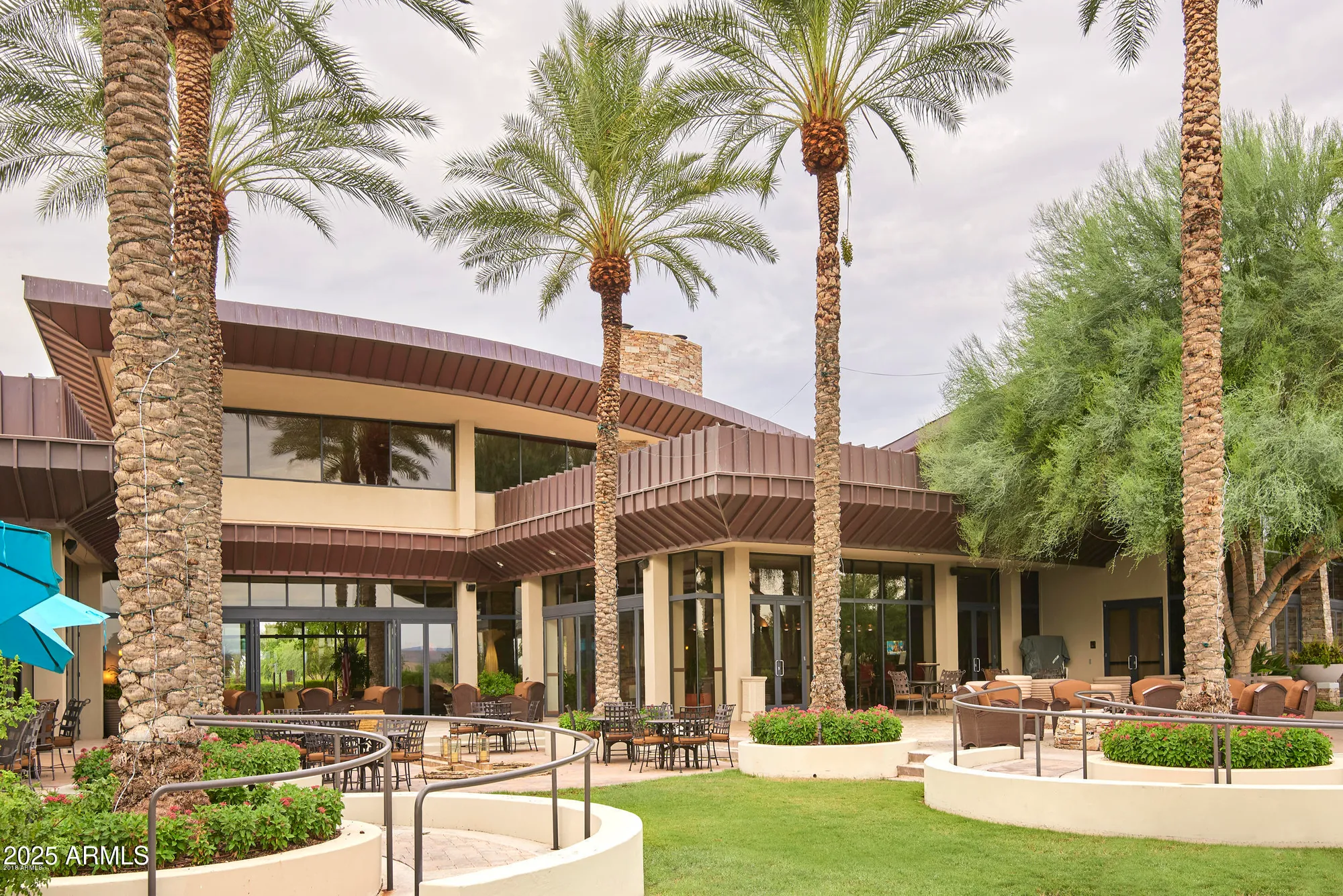 Property Slideshow image 43 of 54 | 12379 w hedge hog pl, Peoria, AZ, 85383