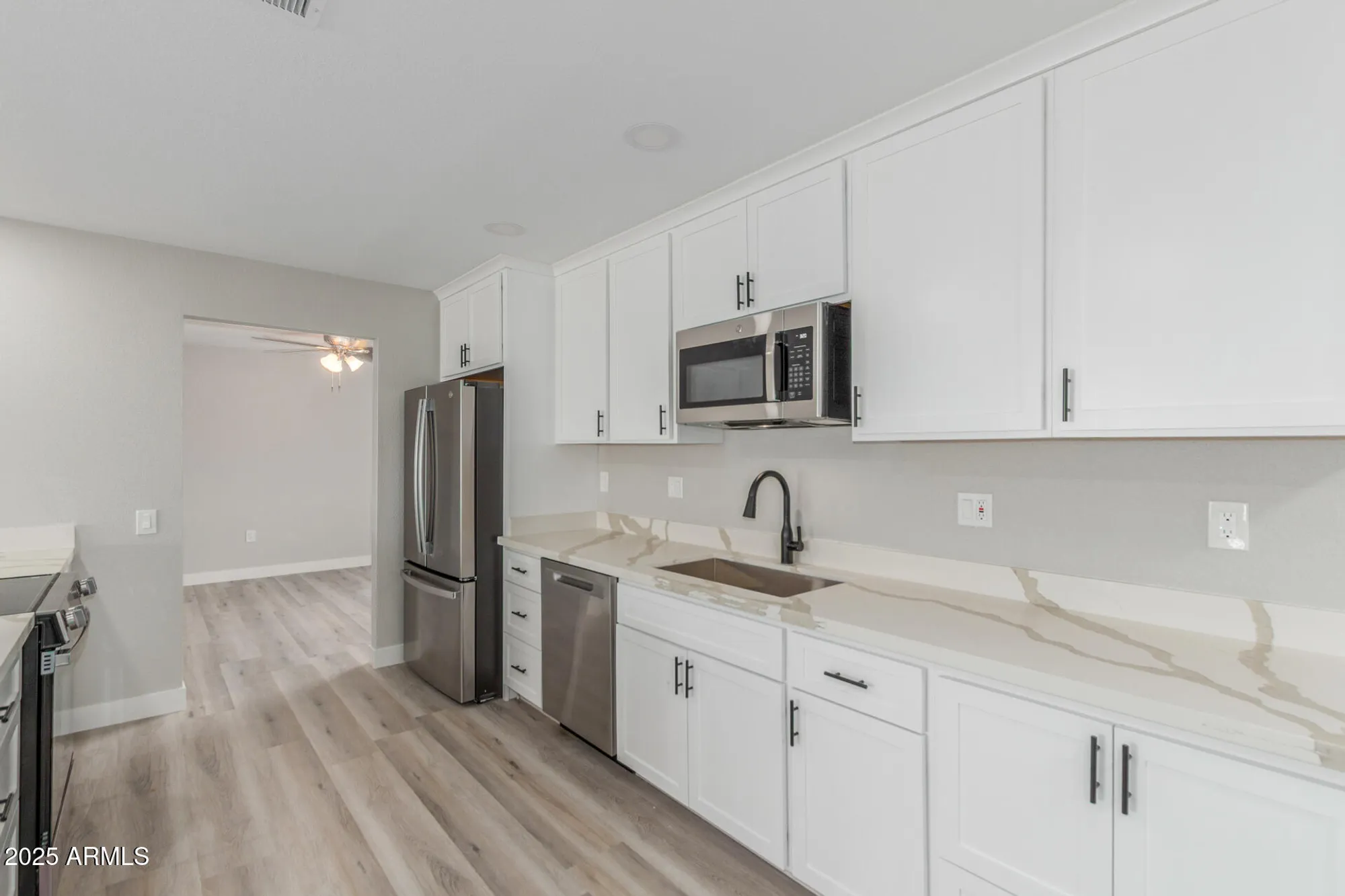 Property Slideshow image 10 of 27 | 12434 w galaxy dr, Sun City West, AZ, 85375