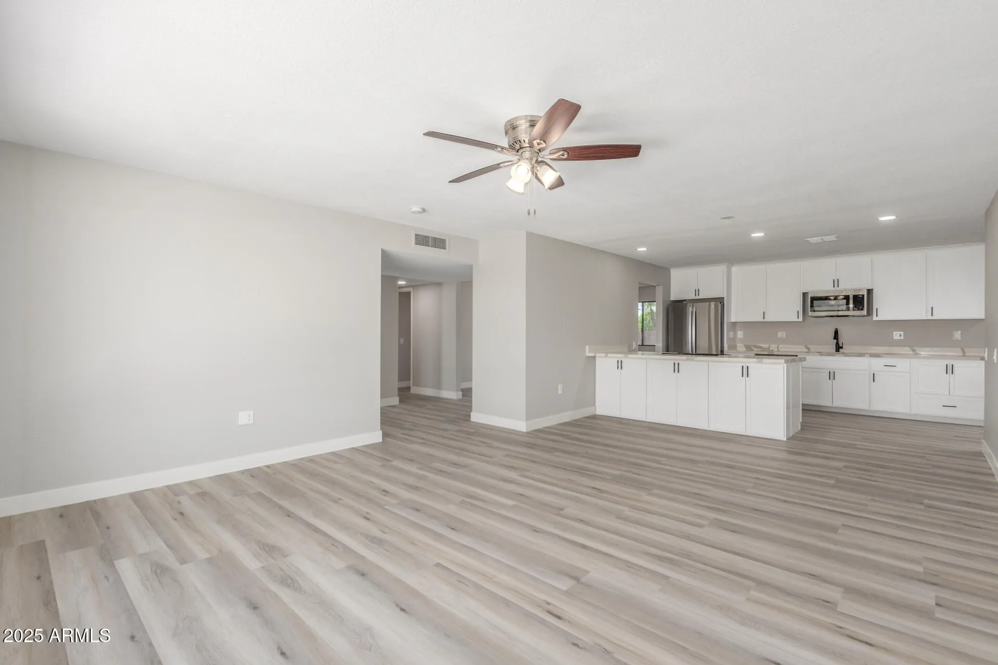 Property Slideshow image 8 of 27 | 12434 w galaxy dr, Sun City West, AZ, 85375