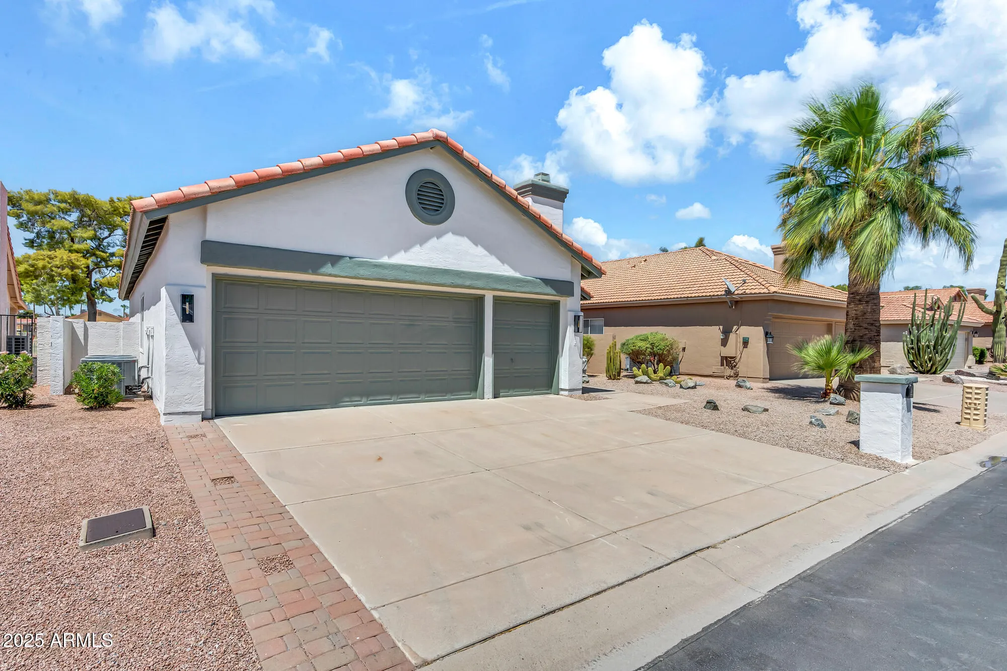 Property Slideshow image 3 of 53 | 10914 e navajo dr, Sun Lakes, AZ, 85248