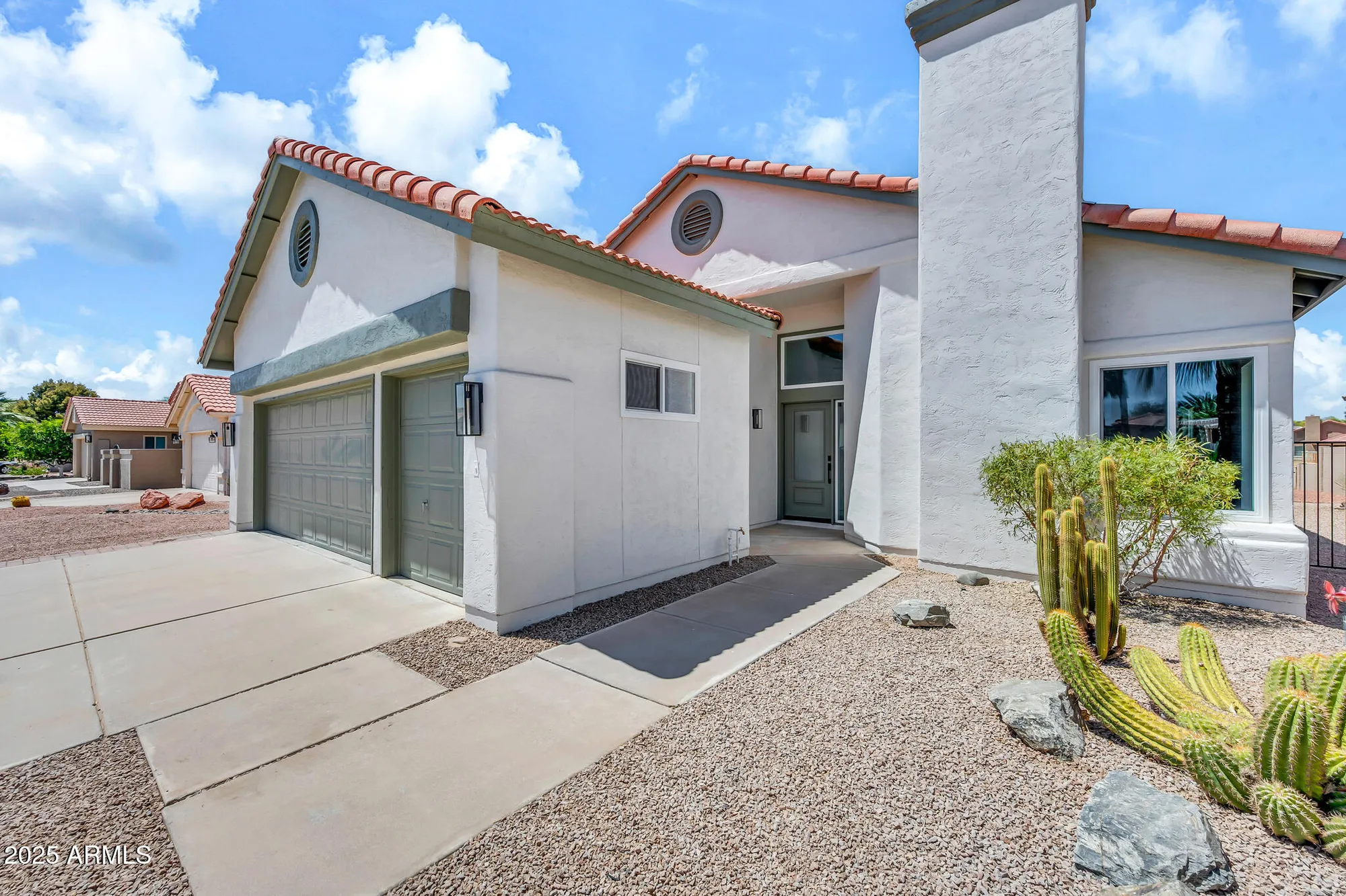 Property Slideshow image 5 of 53 | 10914 e navajo dr, Sun Lakes, AZ, 85248