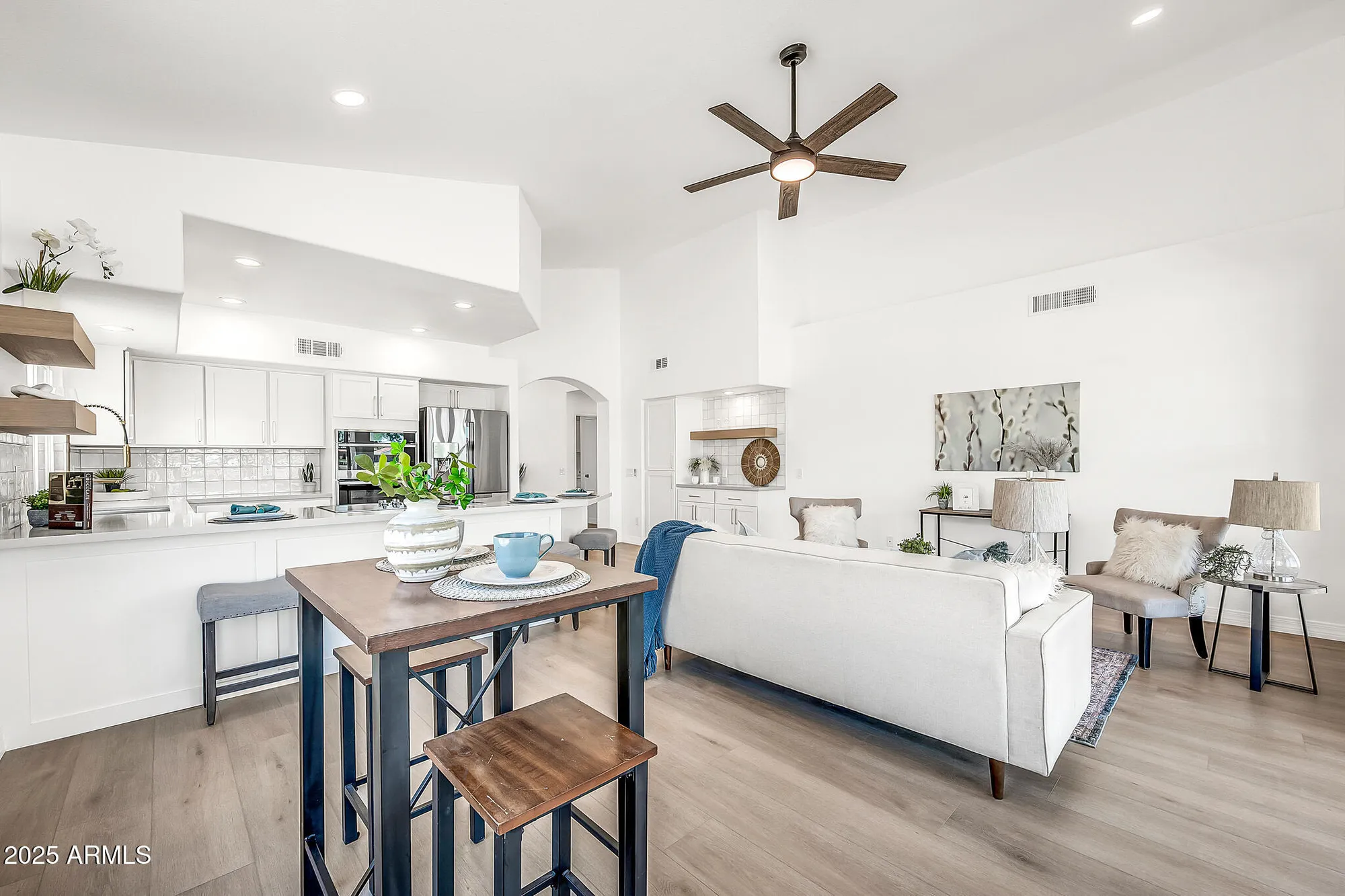 Property Slideshow image 16 of 53 | 10914 e navajo dr, Sun Lakes, AZ, 85248