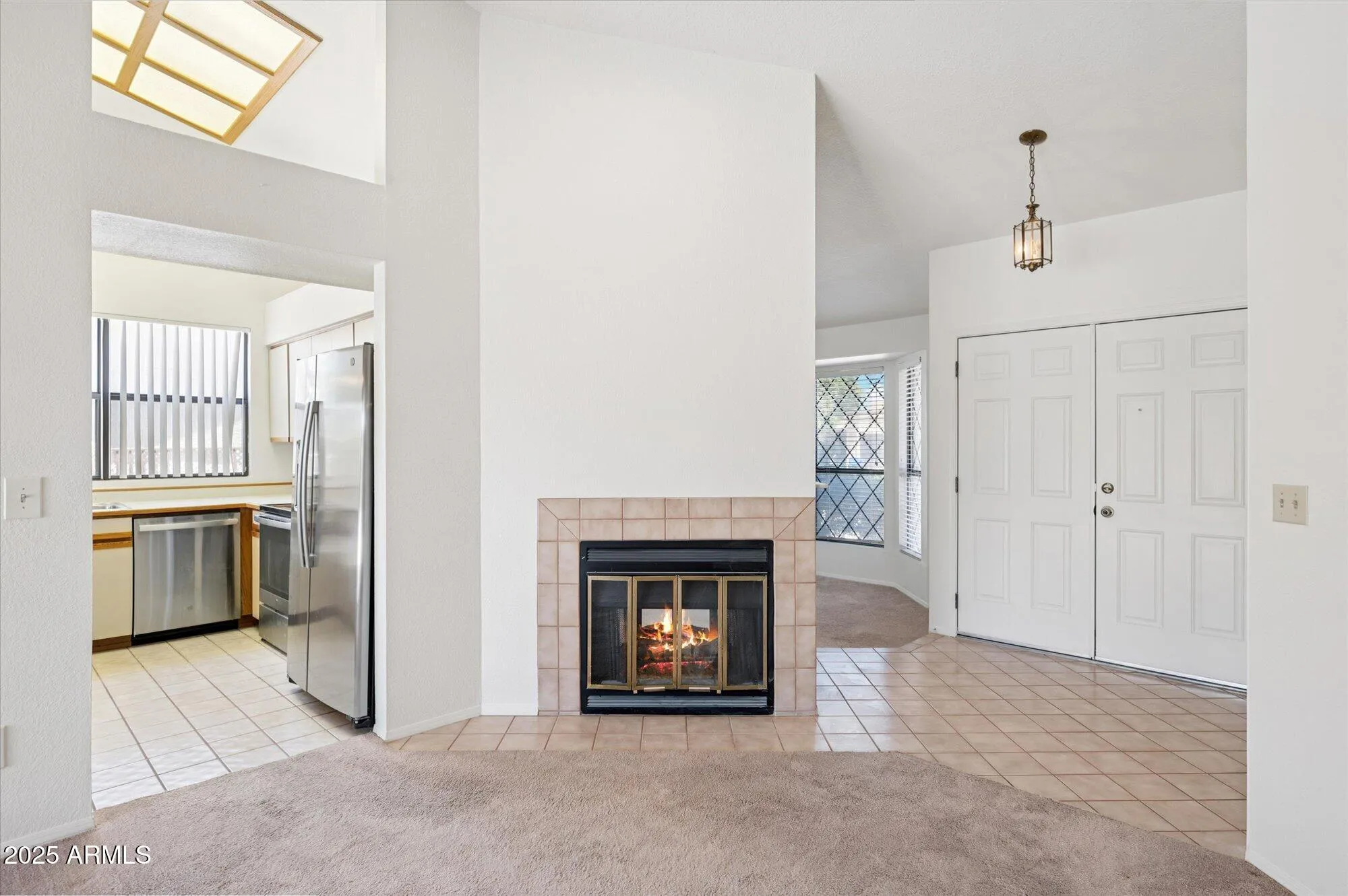 Property Slideshow image 3 of 31 | 12826 s 40th pl, Phoenix, AZ, 85044