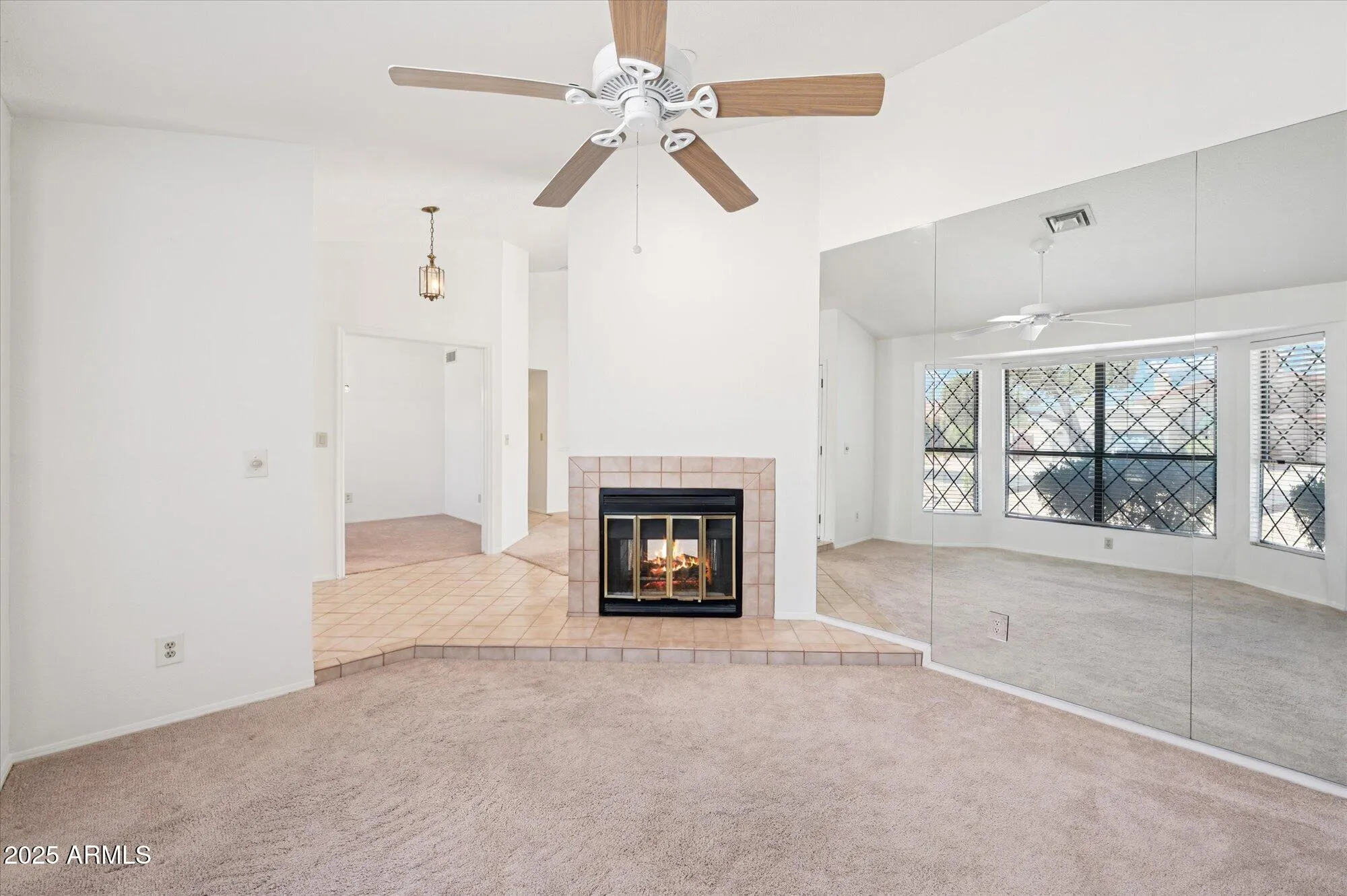 Property Slideshow image 5 of 31 | 12826 s 40th pl, Phoenix, AZ, 85044
