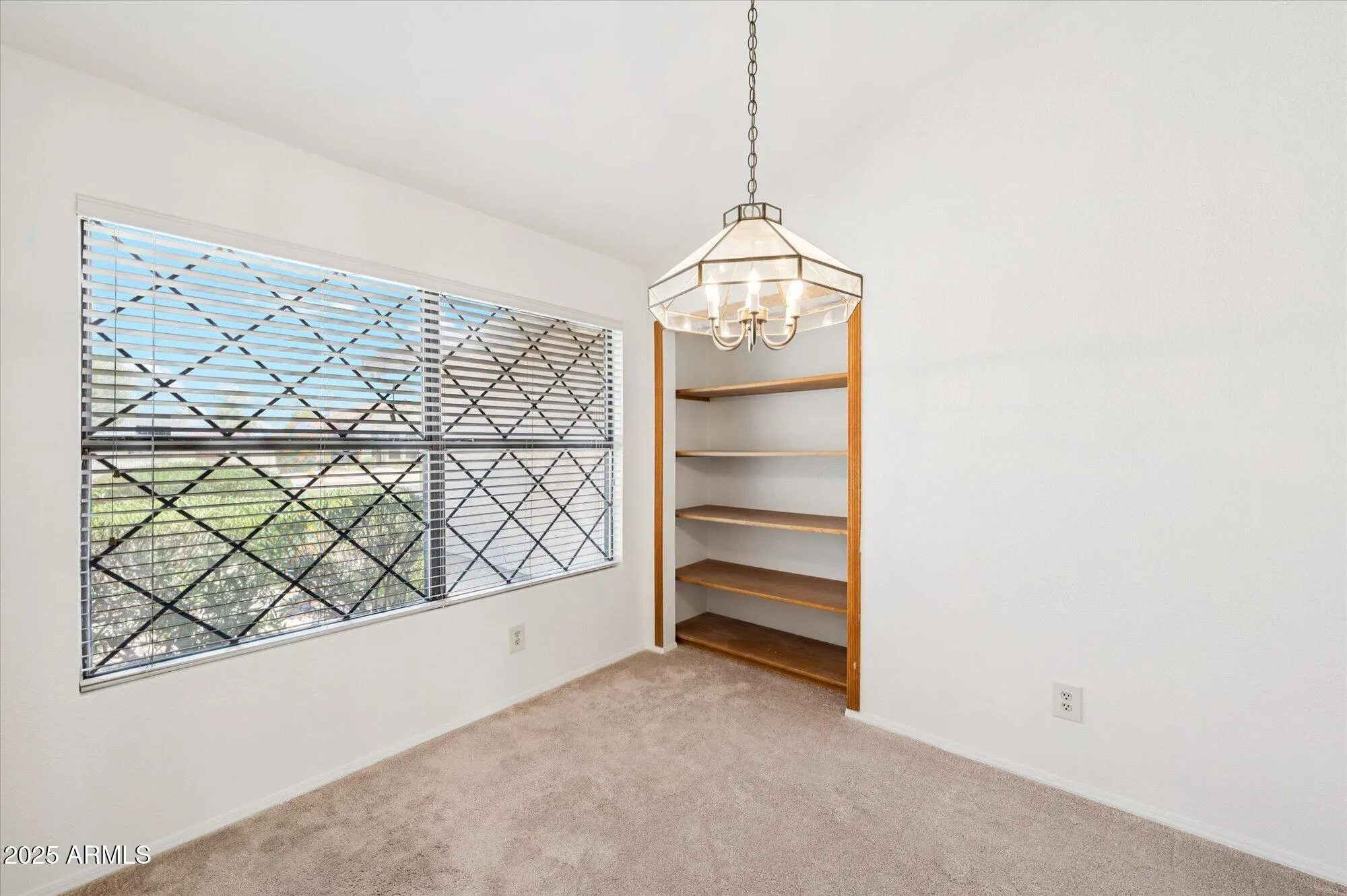 Property Slideshow image 10 of 31 | 12826 s 40th pl, Phoenix, AZ, 85044
