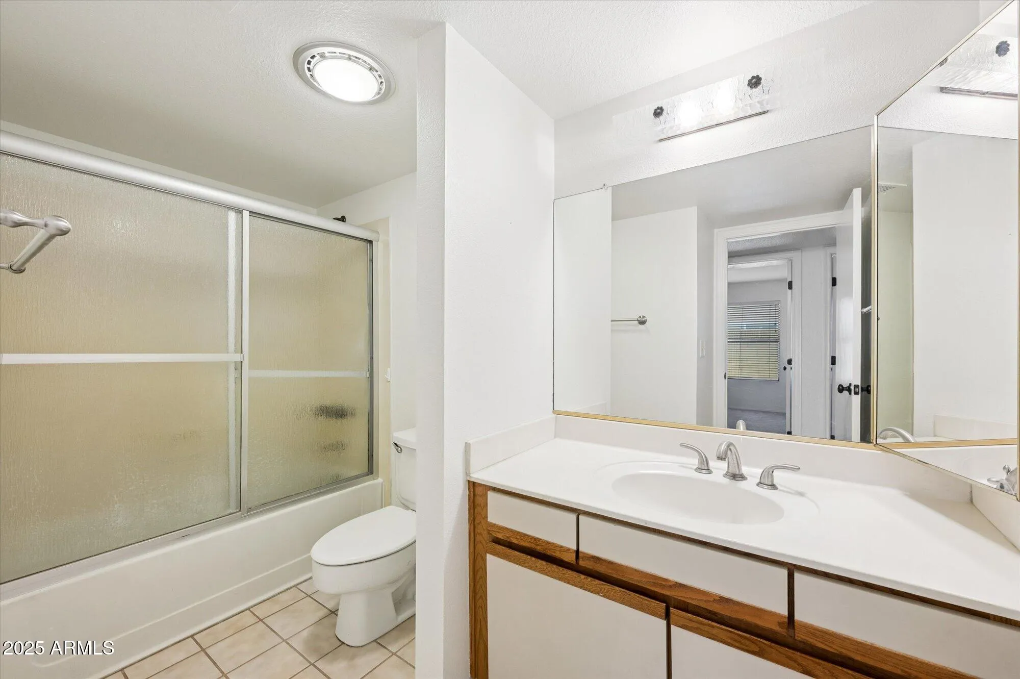 Property Slideshow image 24 of 31 | 12826 s 40th pl, Phoenix, AZ, 85044