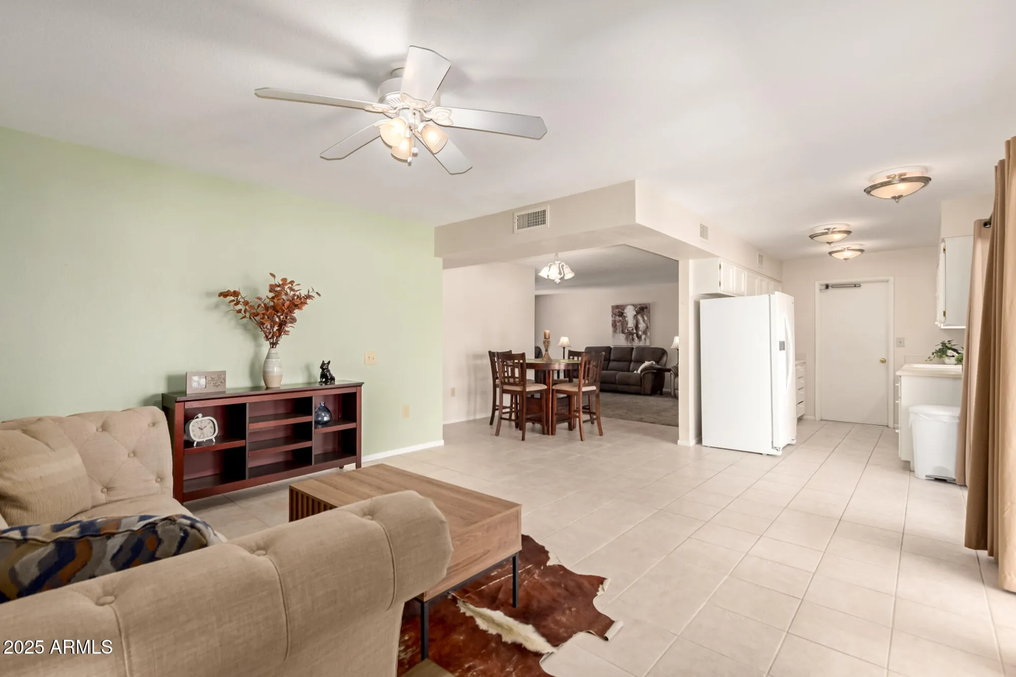 Property Slideshow image 4 of 26 | 17058 n 106th ave, Sun City, AZ, 85373
