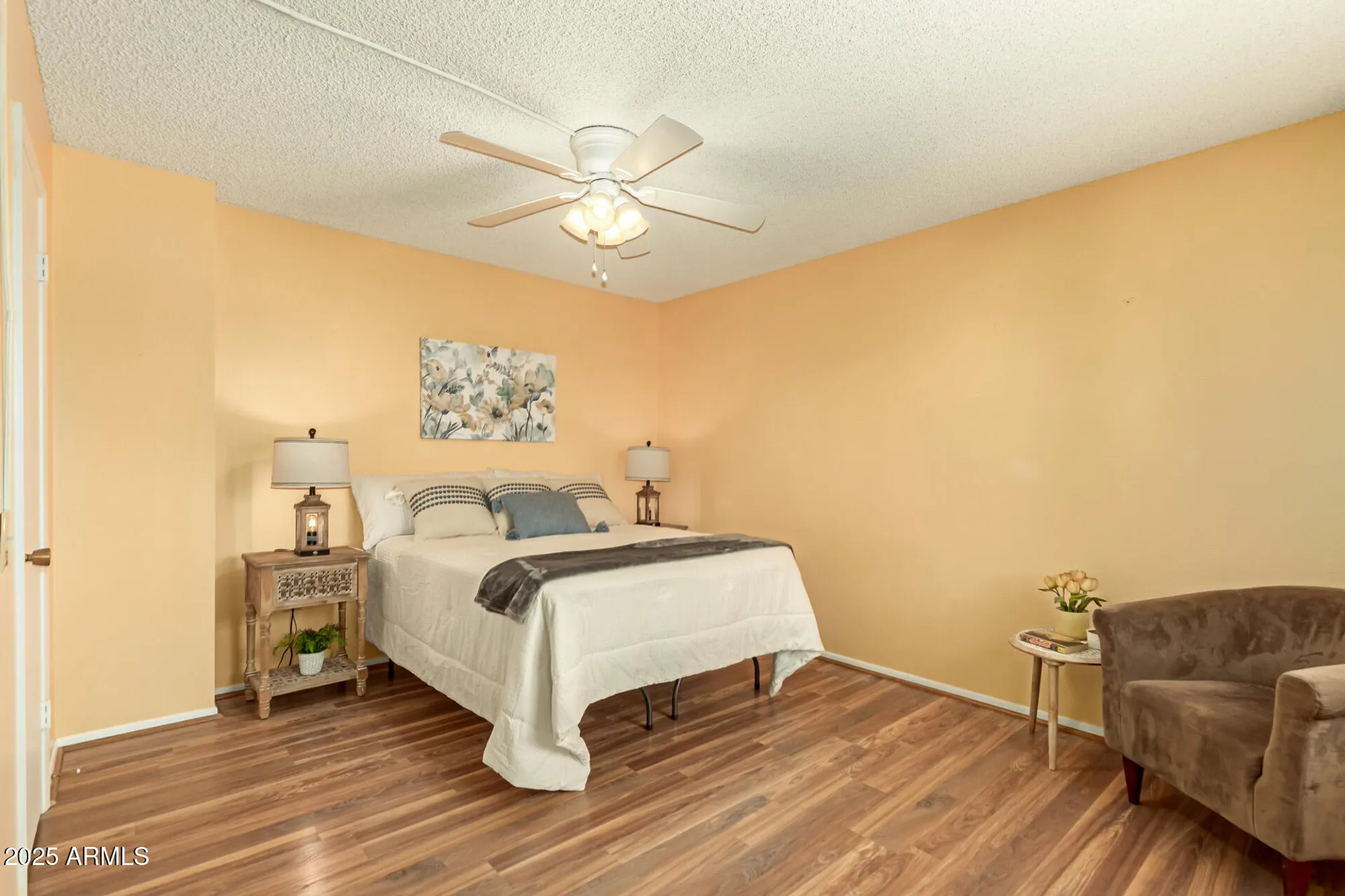 Property Slideshow image 8 of 26 | 17058 n 106th ave, Sun City, AZ, 85373