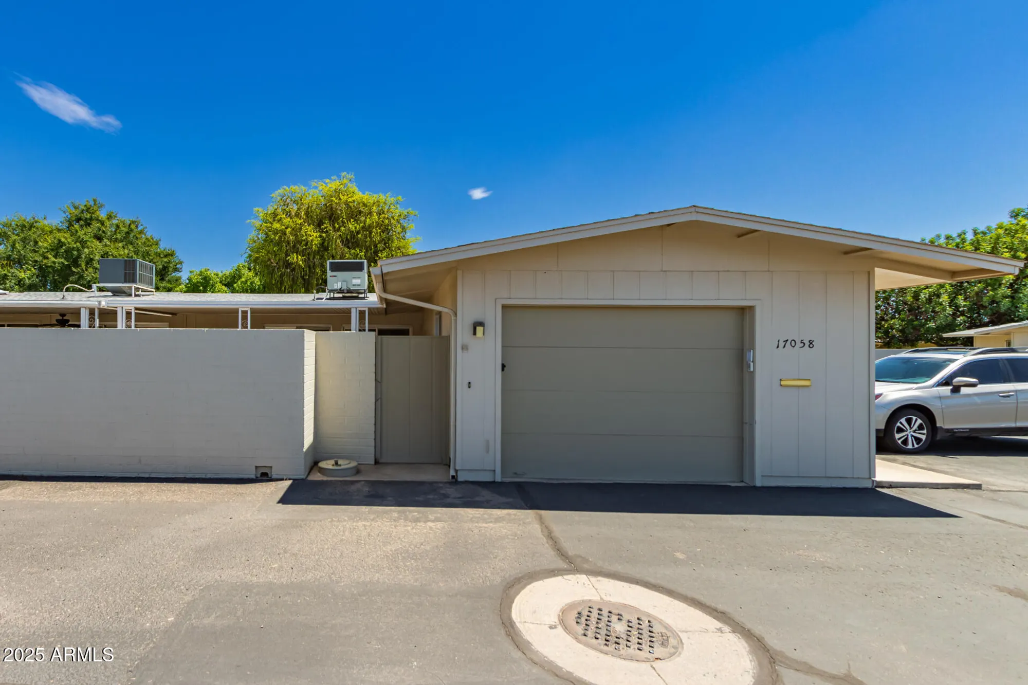 Property Slideshow image 19 of 26 | 17058 n 106th ave, Sun City, AZ, 85373