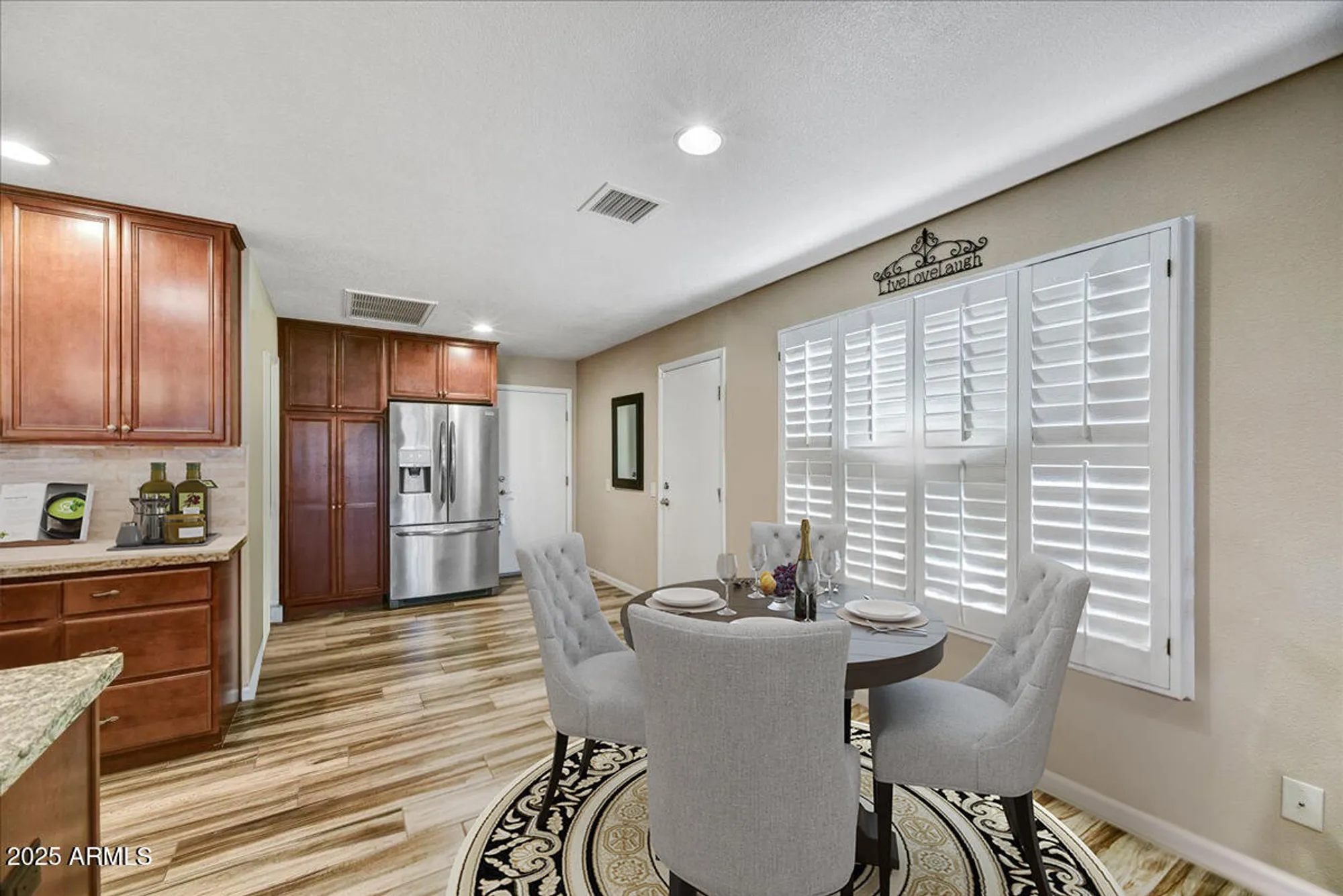 Property Slideshow image 10 of 28 | 18410 n 104th ave, Sun City, AZ, 85373