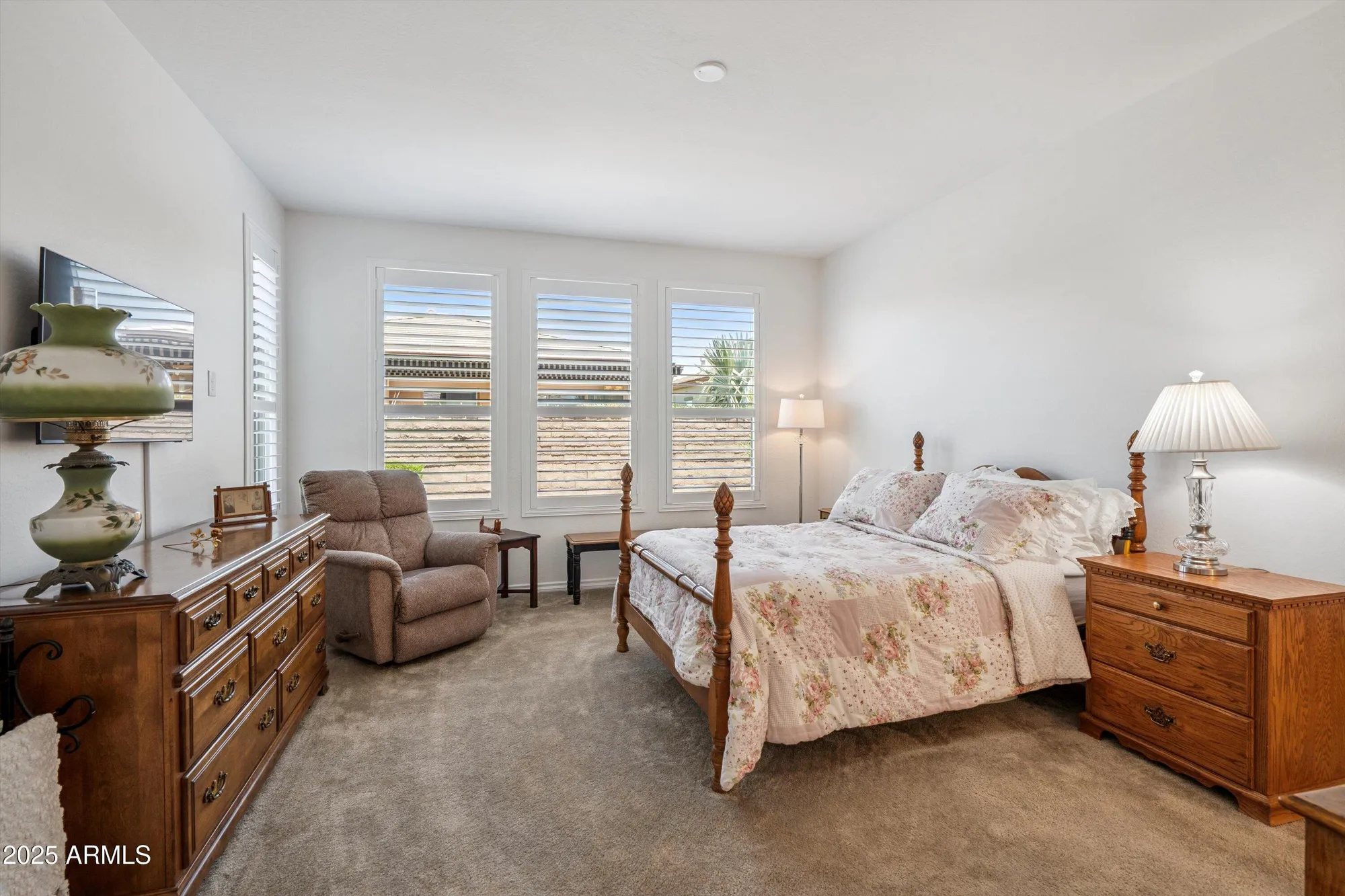 Property Slideshow image 19 of 40 | 156 e leverenz ave, Queen Creek, AZ, 85140