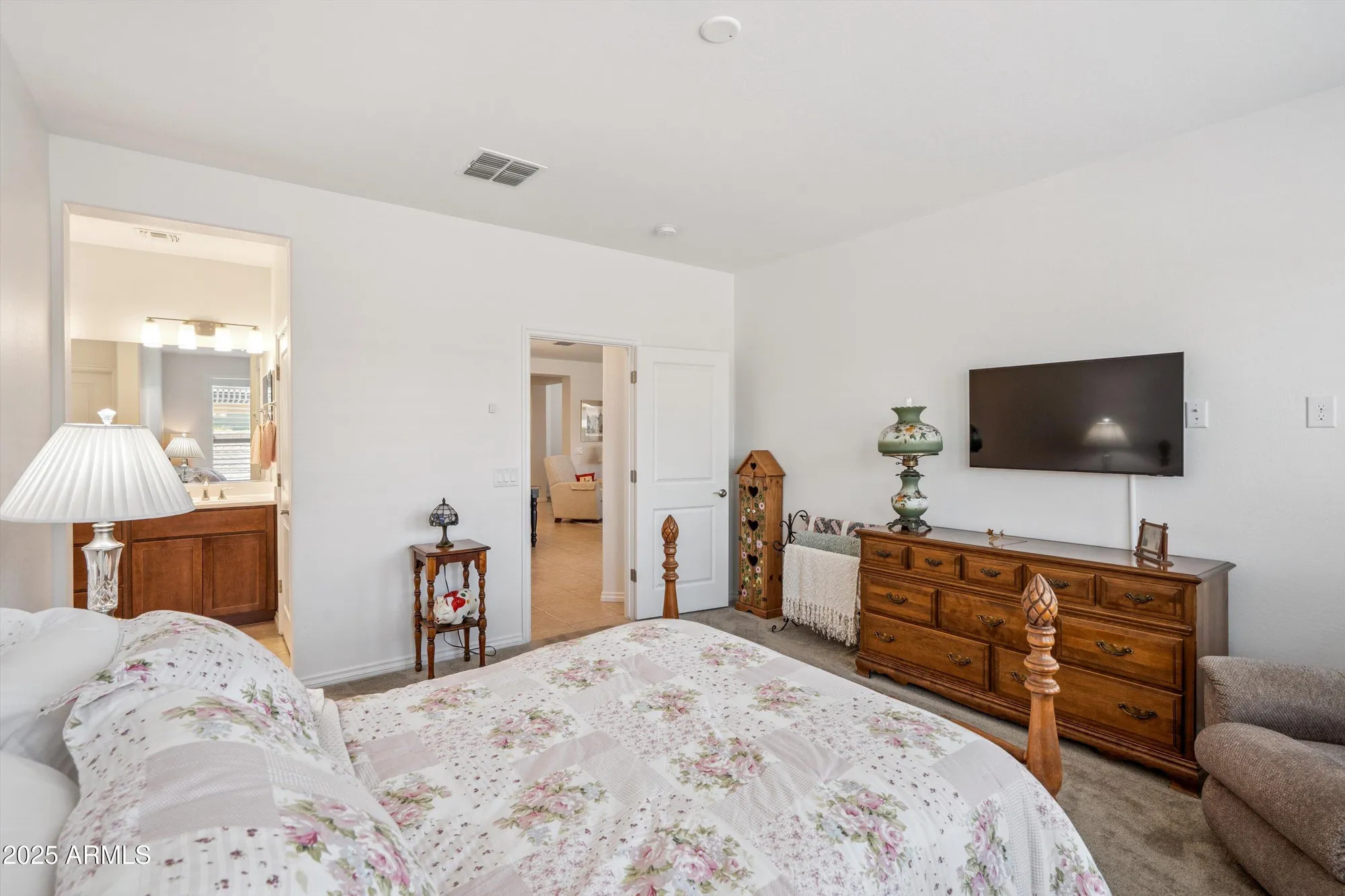 Property Slideshow image 20 of 40 | 156 e leverenz ave, Queen Creek, AZ, 85140