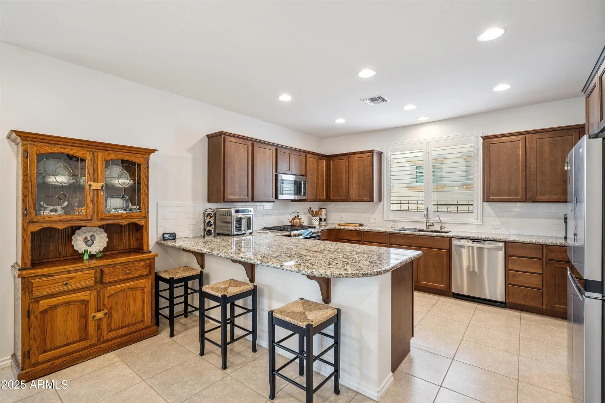 Property Slideshow image 15 of 40 | 156 e leverenz ave, Queen Creek, AZ, 85140