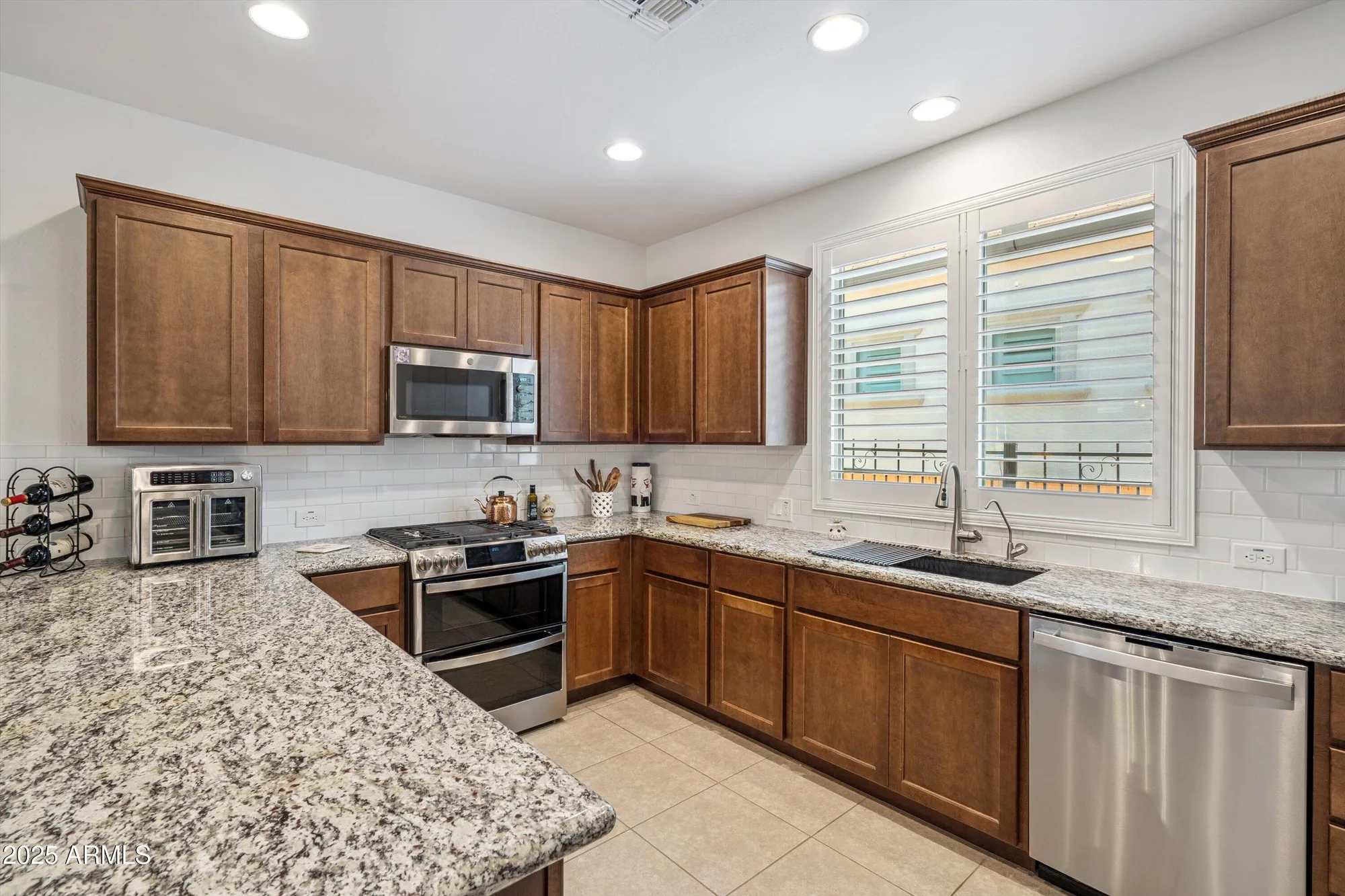 Property Slideshow image 18 of 40 | 156 e leverenz ave, Queen Creek, AZ, 85140