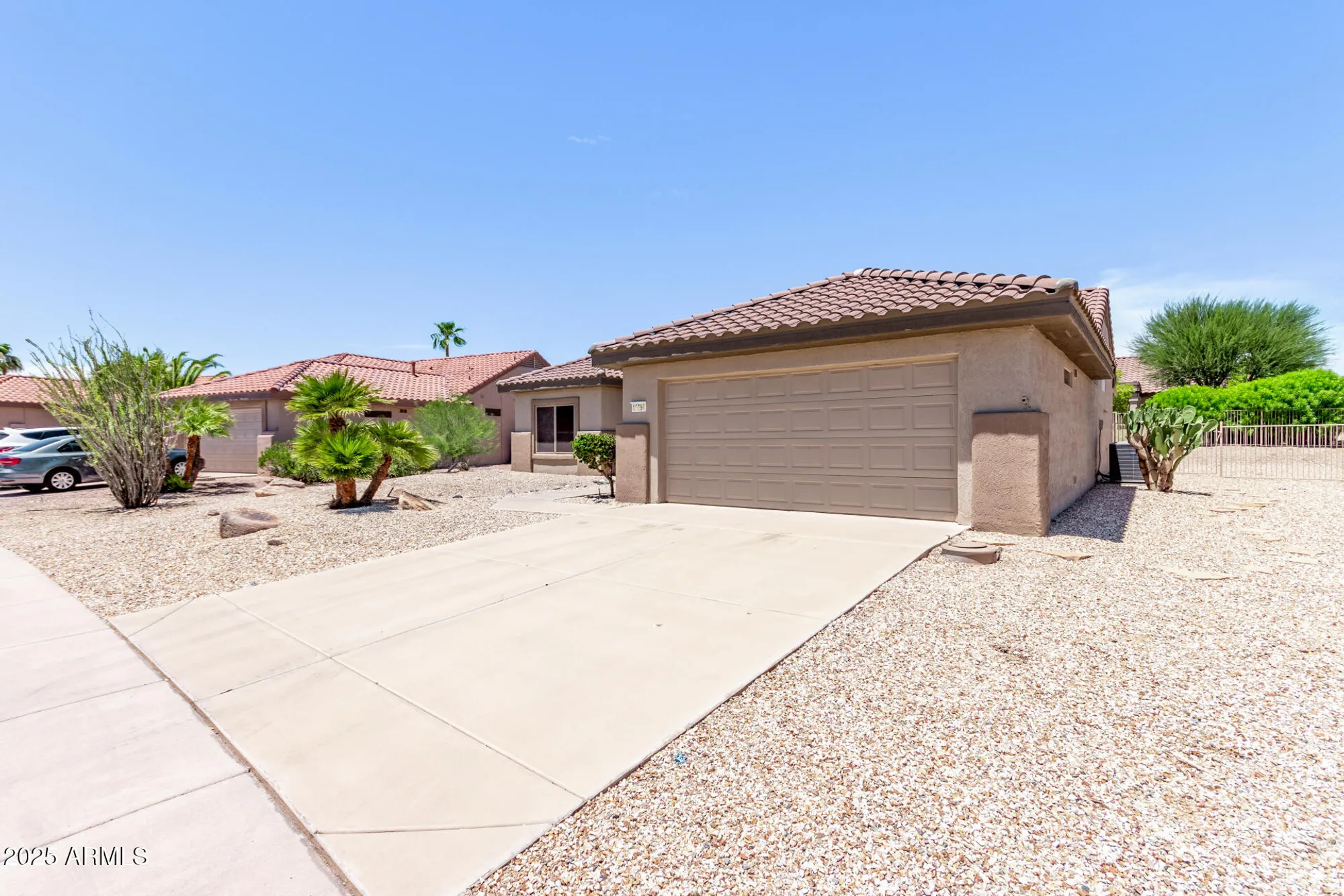 Property Slideshow image 6 of 32 | 15890 w autumn sage dr, Surprise, AZ, 85374