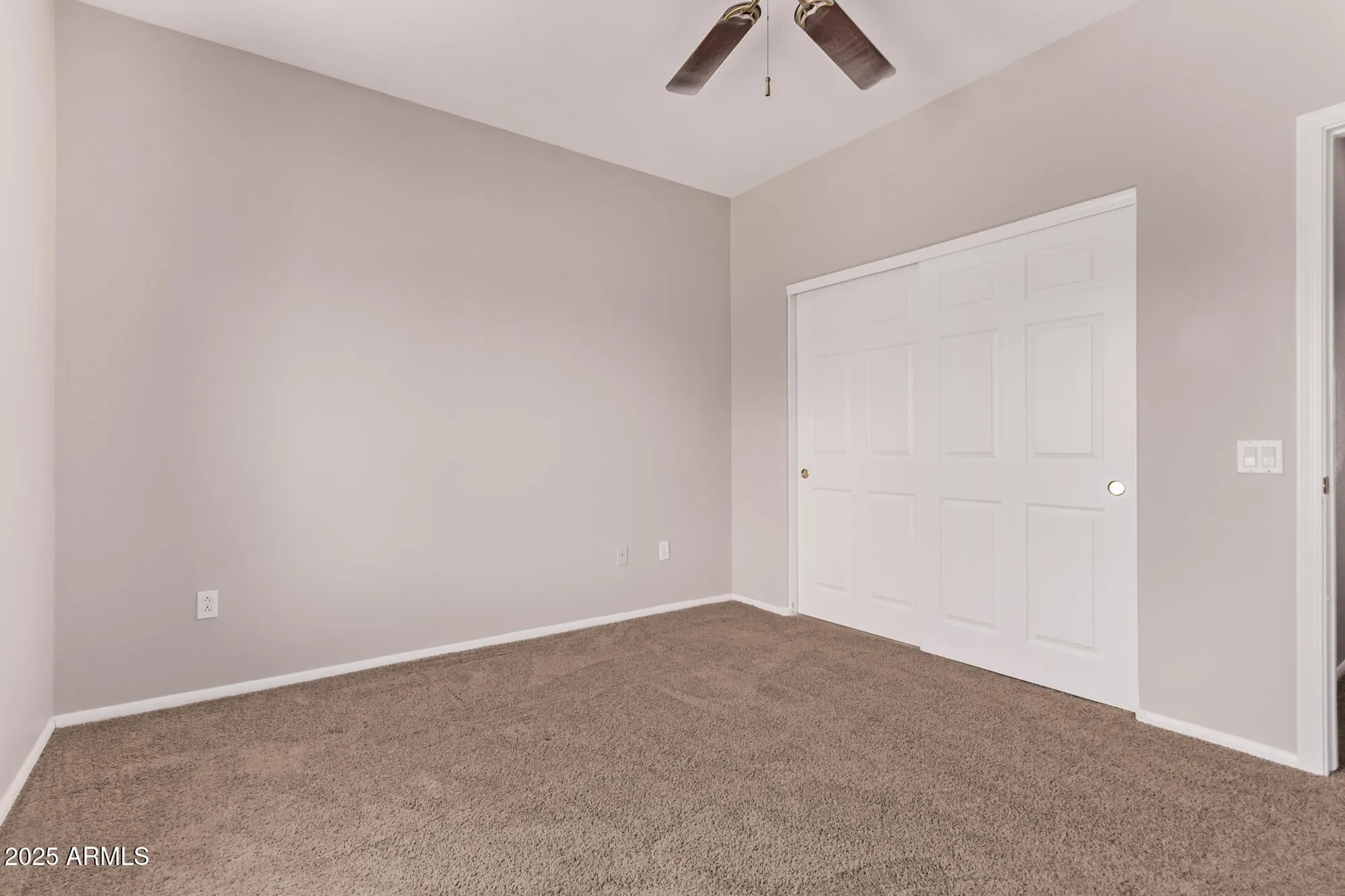 Property Slideshow image 22 of 32 | 15890 w autumn sage dr, Surprise, AZ, 85374