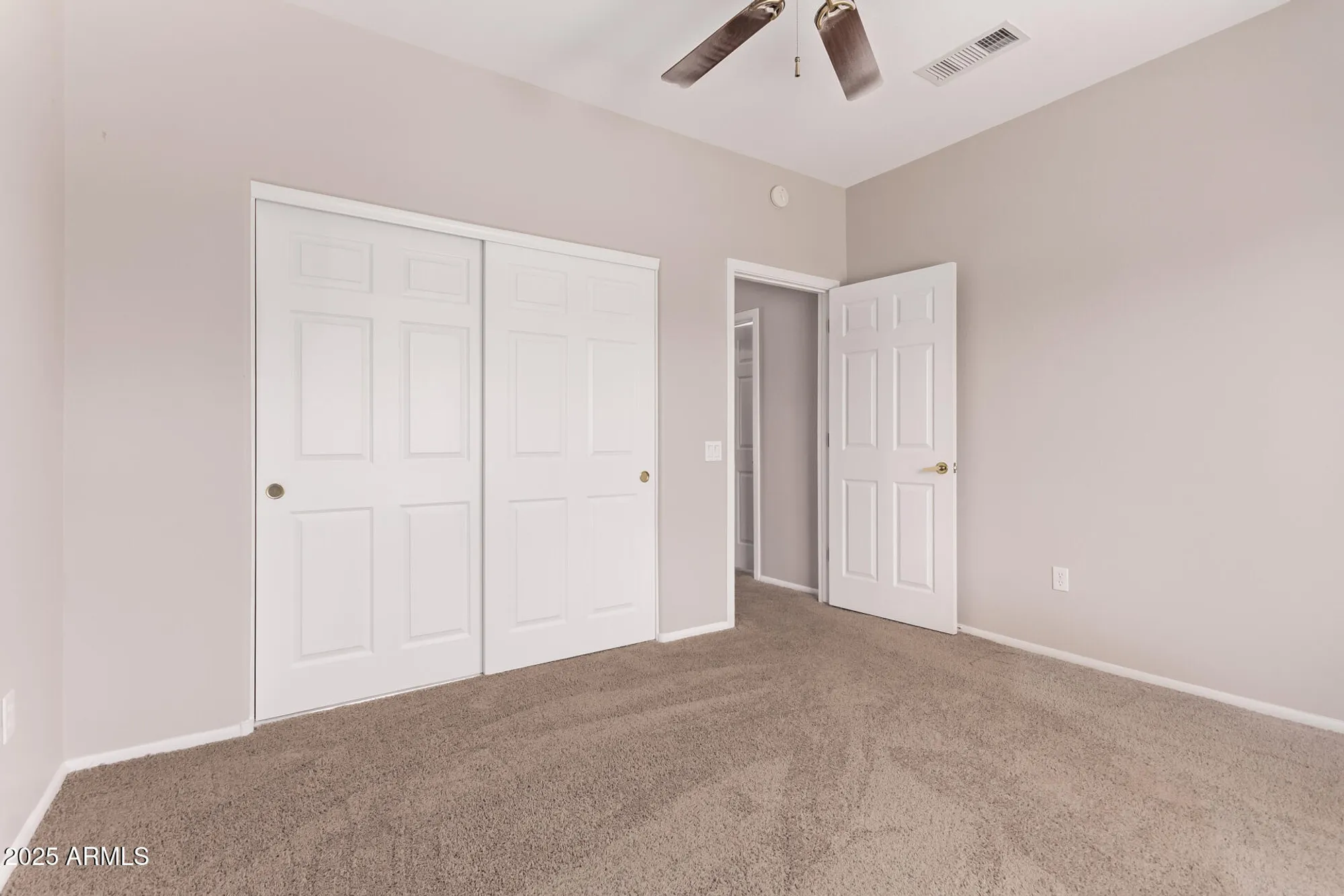 Property Slideshow image 21 of 32 | 15890 w autumn sage dr, Surprise, AZ, 85374