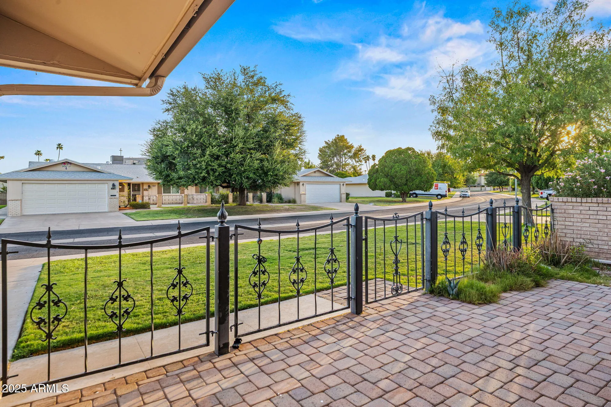 Property Slideshow image 3 of 55 | 10114 w royal oak rd, Sun City, AZ, 85351