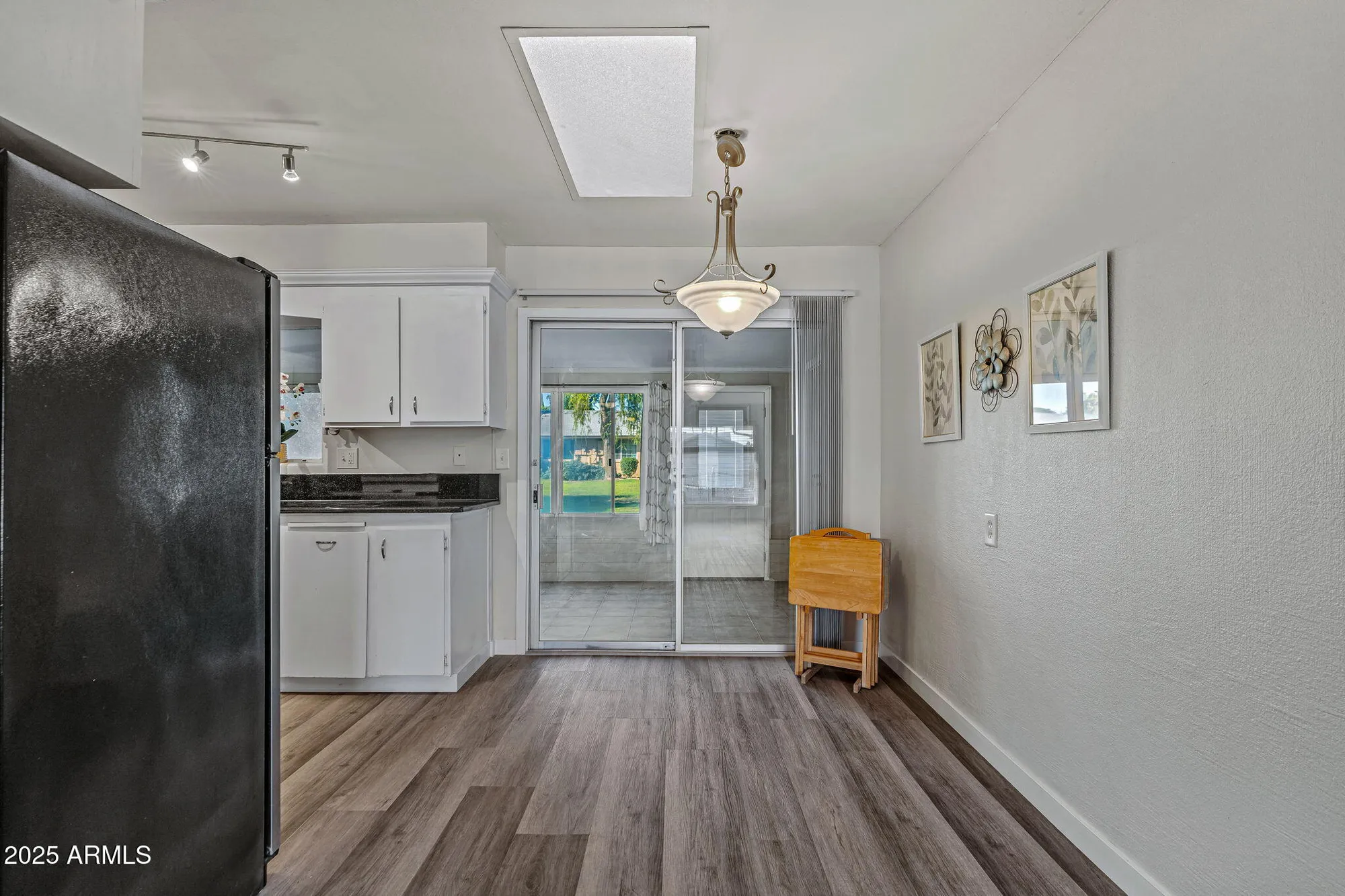 Property Slideshow image 10 of 55 | 10114 w royal oak rd, Sun City, AZ, 85351