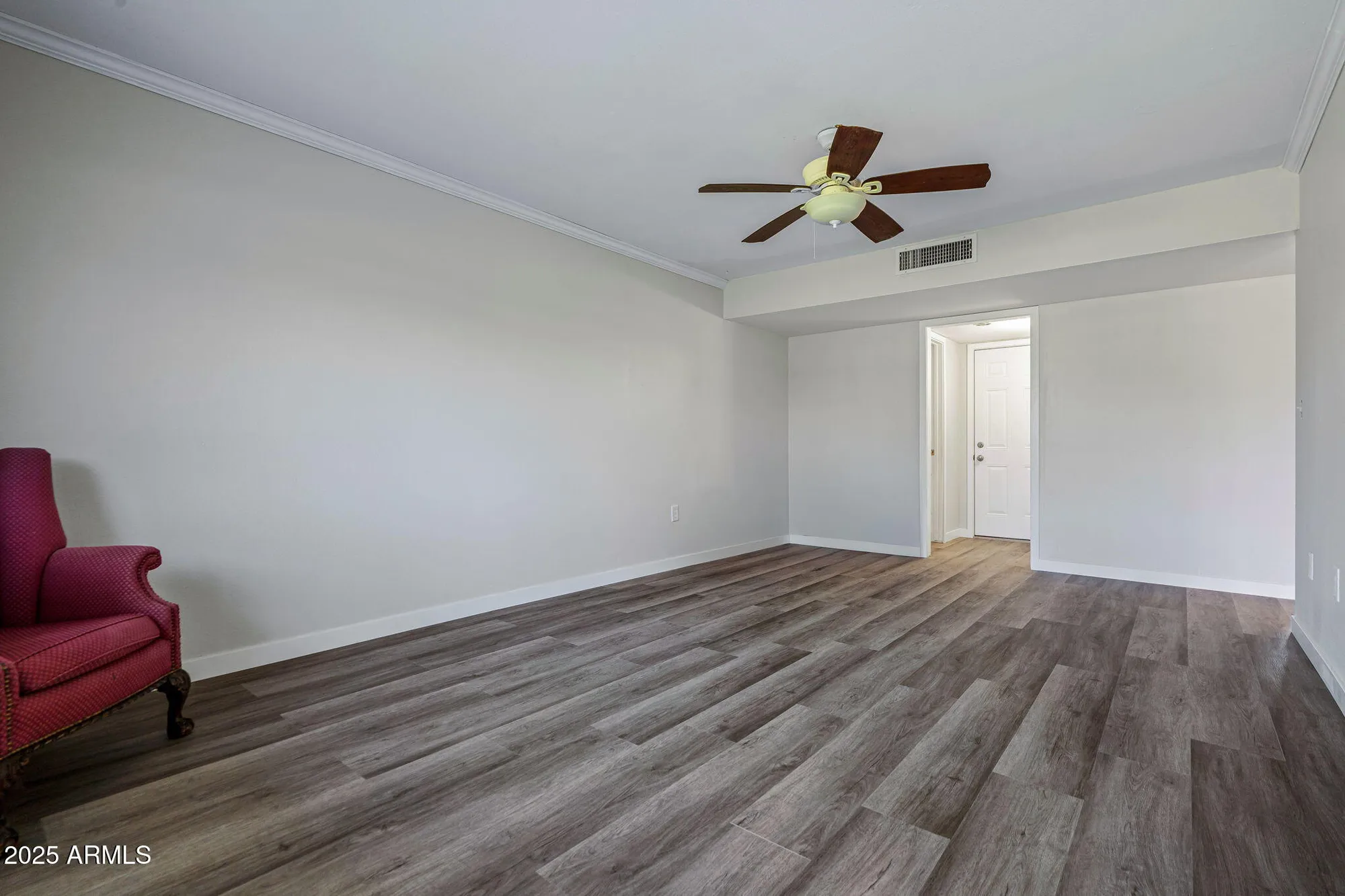 Property Slideshow image 18 of 55 | 10114 w royal oak rd, Sun City, AZ, 85351