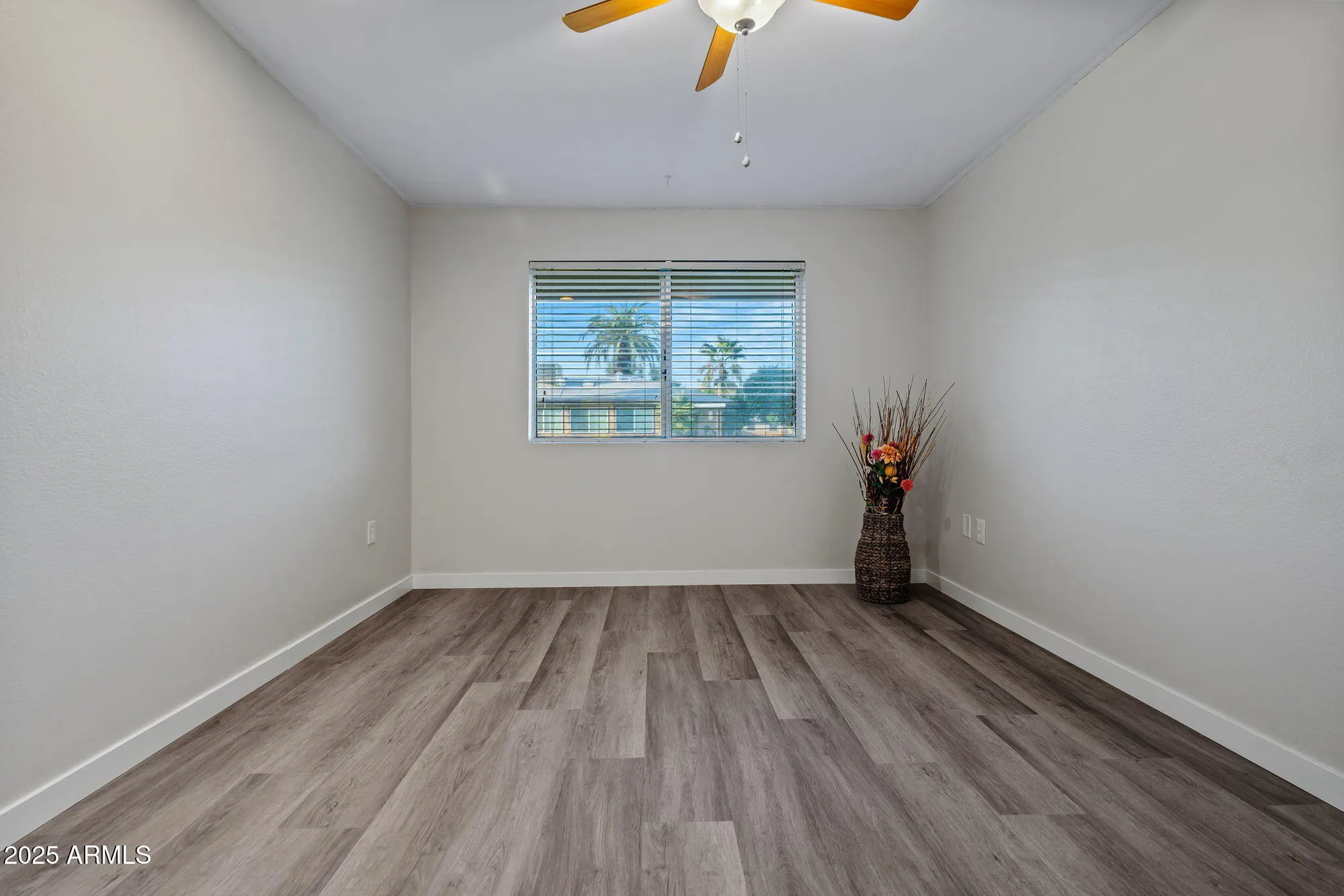 Property Slideshow image 39 of 55 | 10114 w royal oak rd, Sun City, AZ, 85351