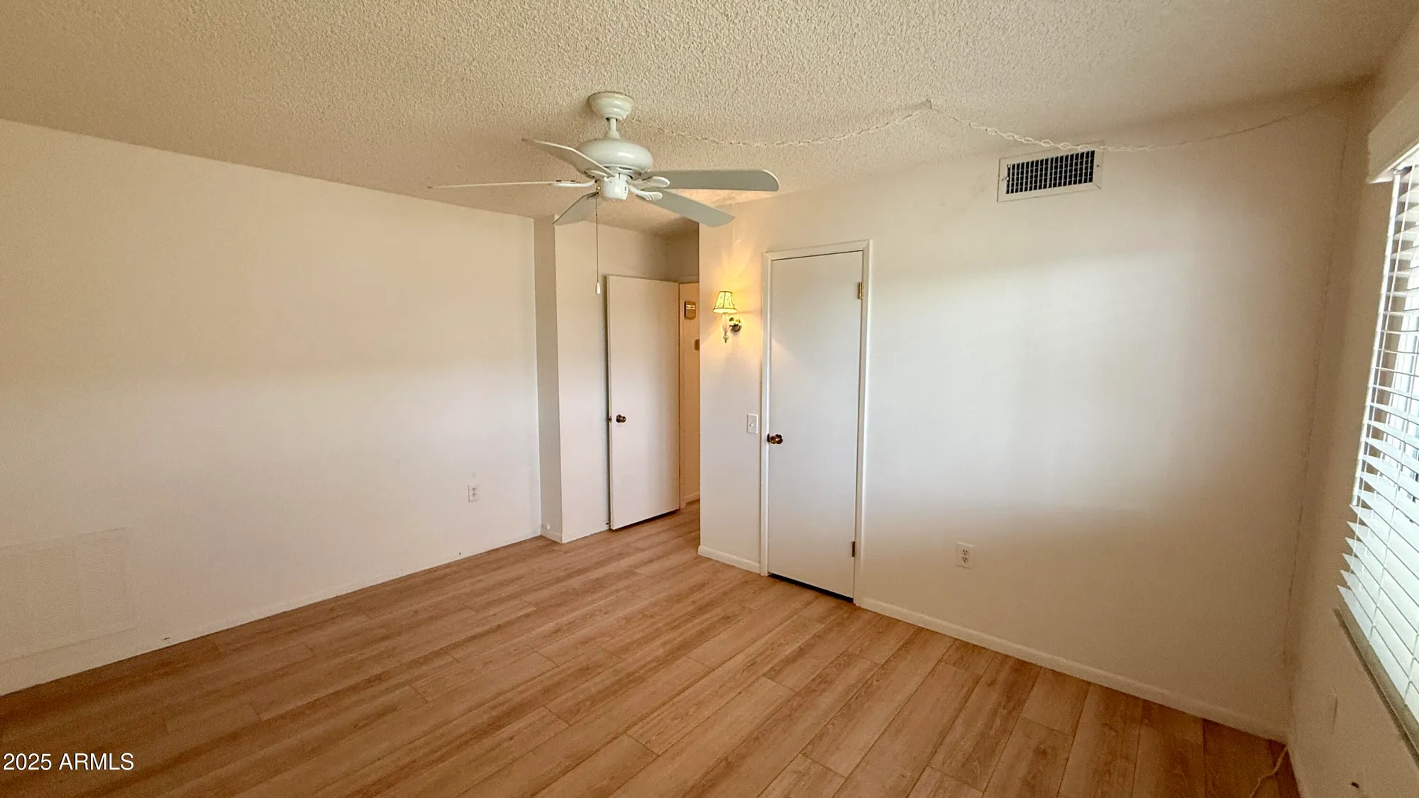 Property Slideshow image 12 of 21 | 17051 n del webb blvd, Sun City, AZ, 85373