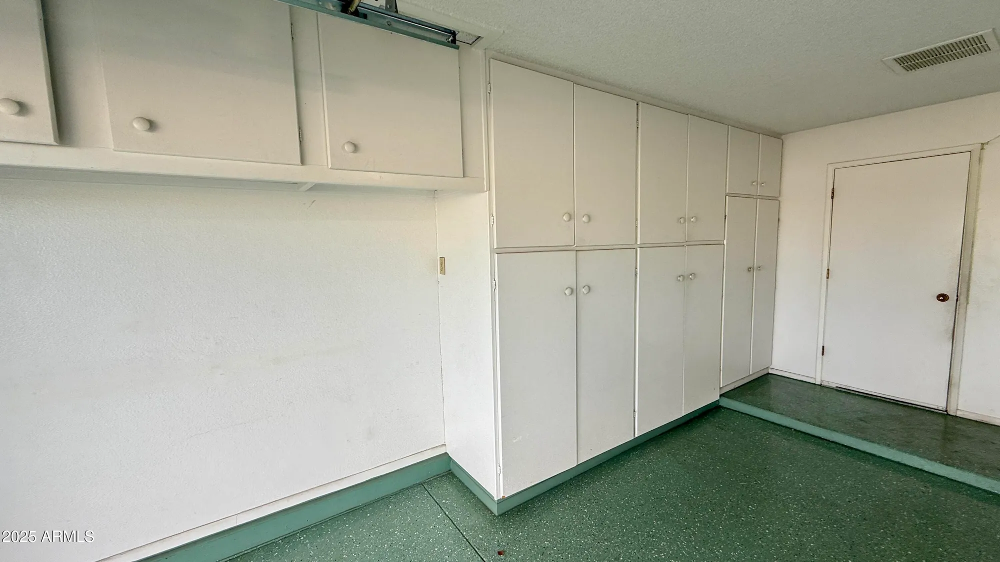 Property Slideshow image 18 of 21 | 17051 n del webb blvd, Sun City, AZ, 85373