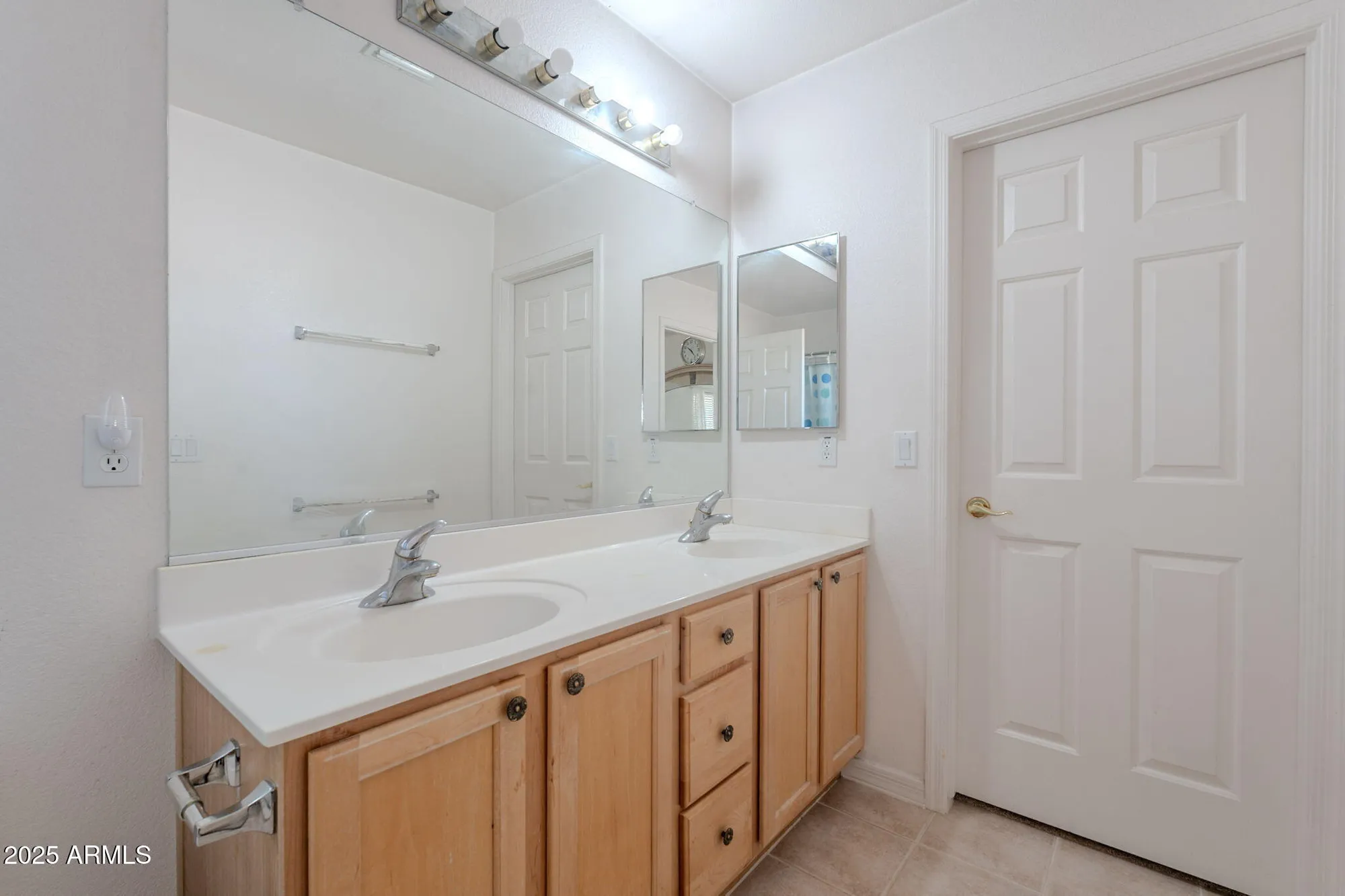 Property Slideshow image 21 of 46 | 3004 e firestone dr, Chandler, AZ, 85249