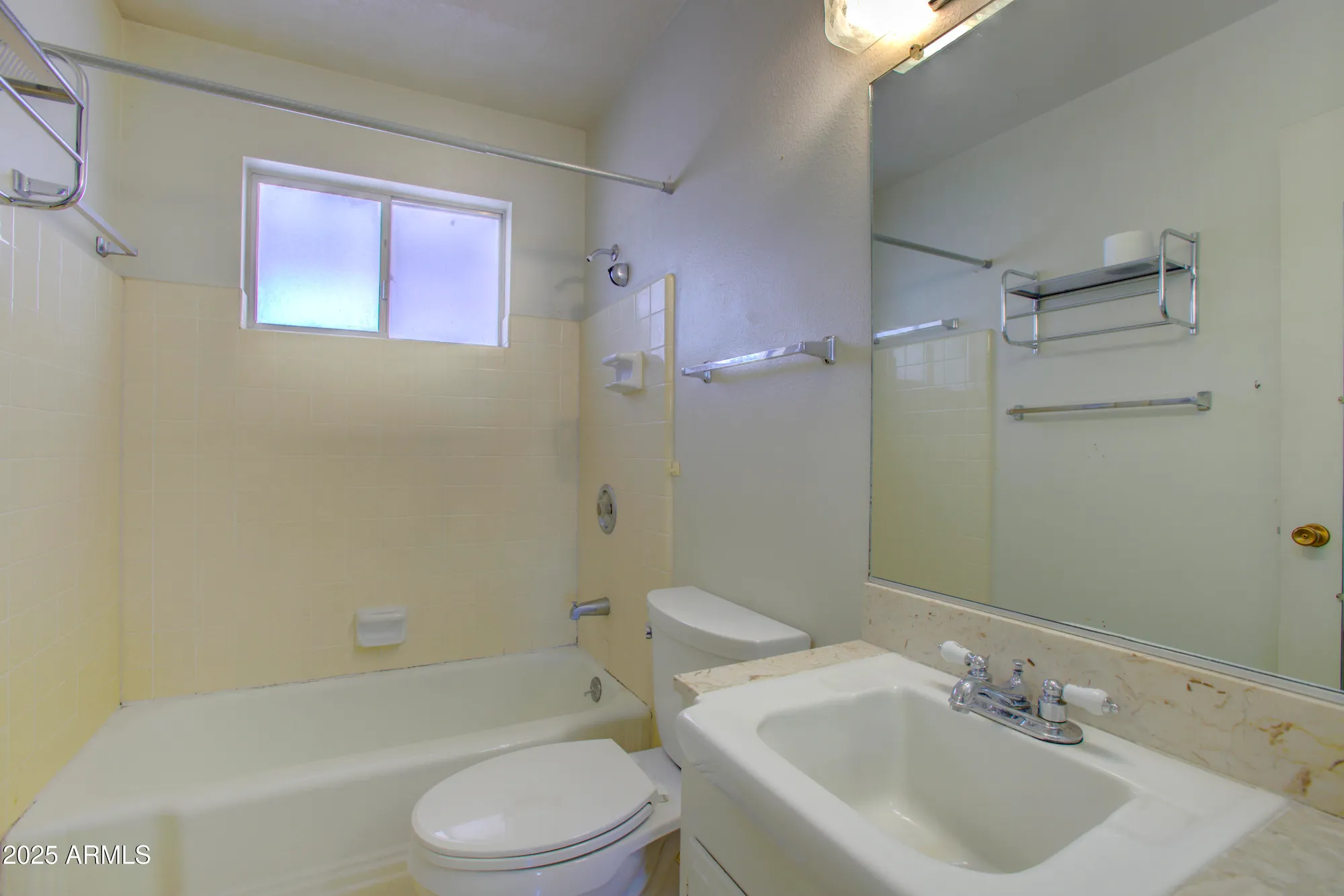 Property Slideshow image 18 of 30 | 10635 n 103rd ave, Sun City, AZ, 85351