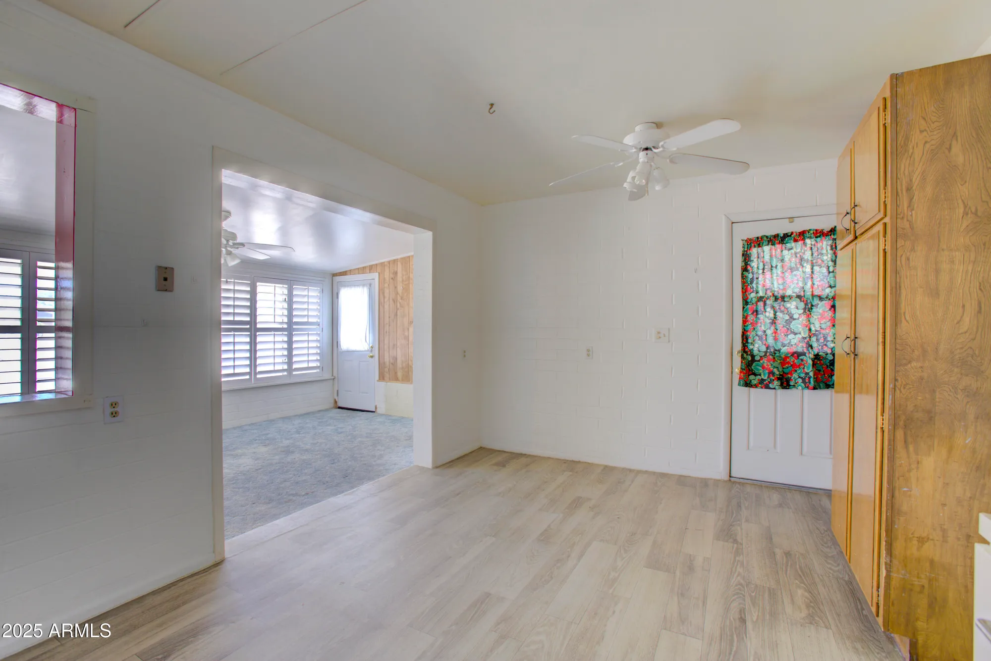 Property Slideshow image 8 of 30 | 10635 n 103rd ave, Sun City, AZ, 85351