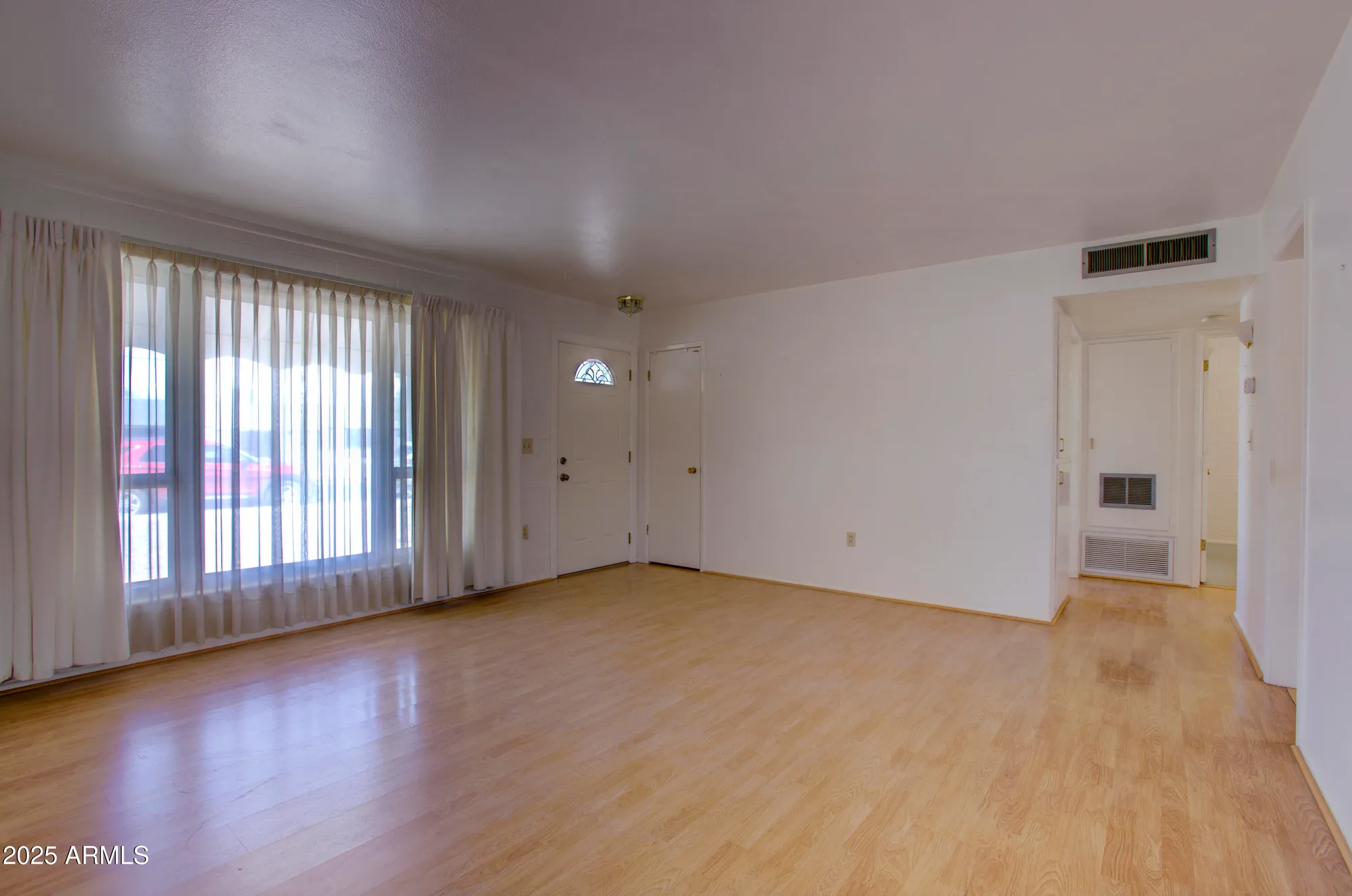 Property Slideshow image 6 of 30 | 10635 n 103rd ave, Sun City, AZ, 85351