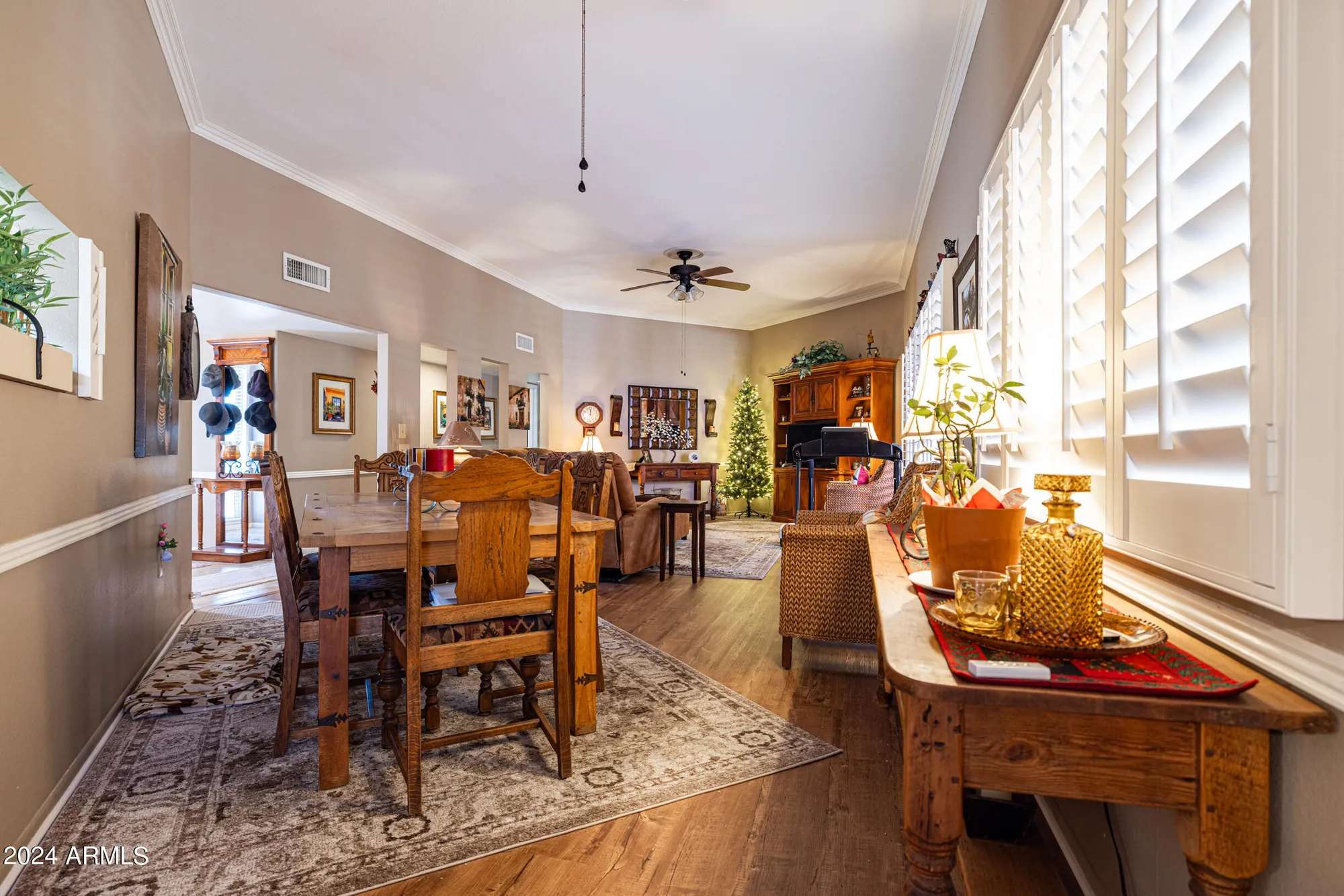 Property Slideshow image 9 of 32 | 10630 w pineaire dr, Sun City, AZ, 85351