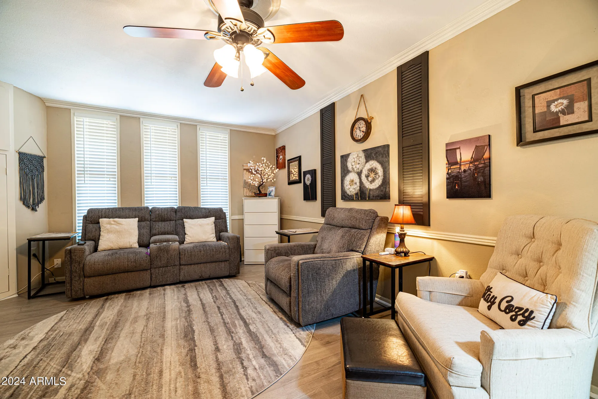 Property Slideshow image 17 of 32 | 10630 w pineaire dr, Sun City, AZ, 85351