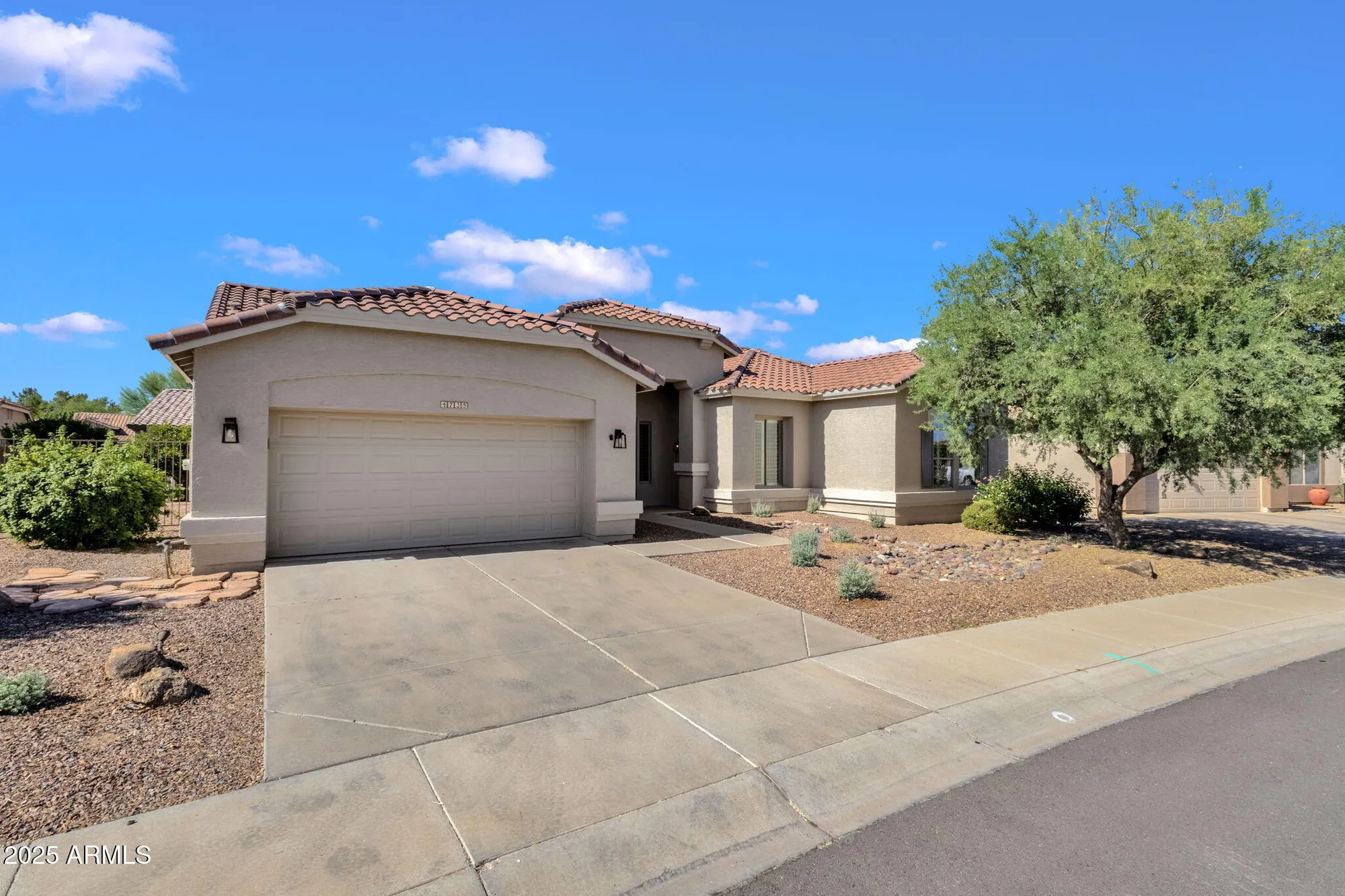 Property Slideshow image 3 of 37 | 4735 e azalea dr, Gilbert, AZ, 85298