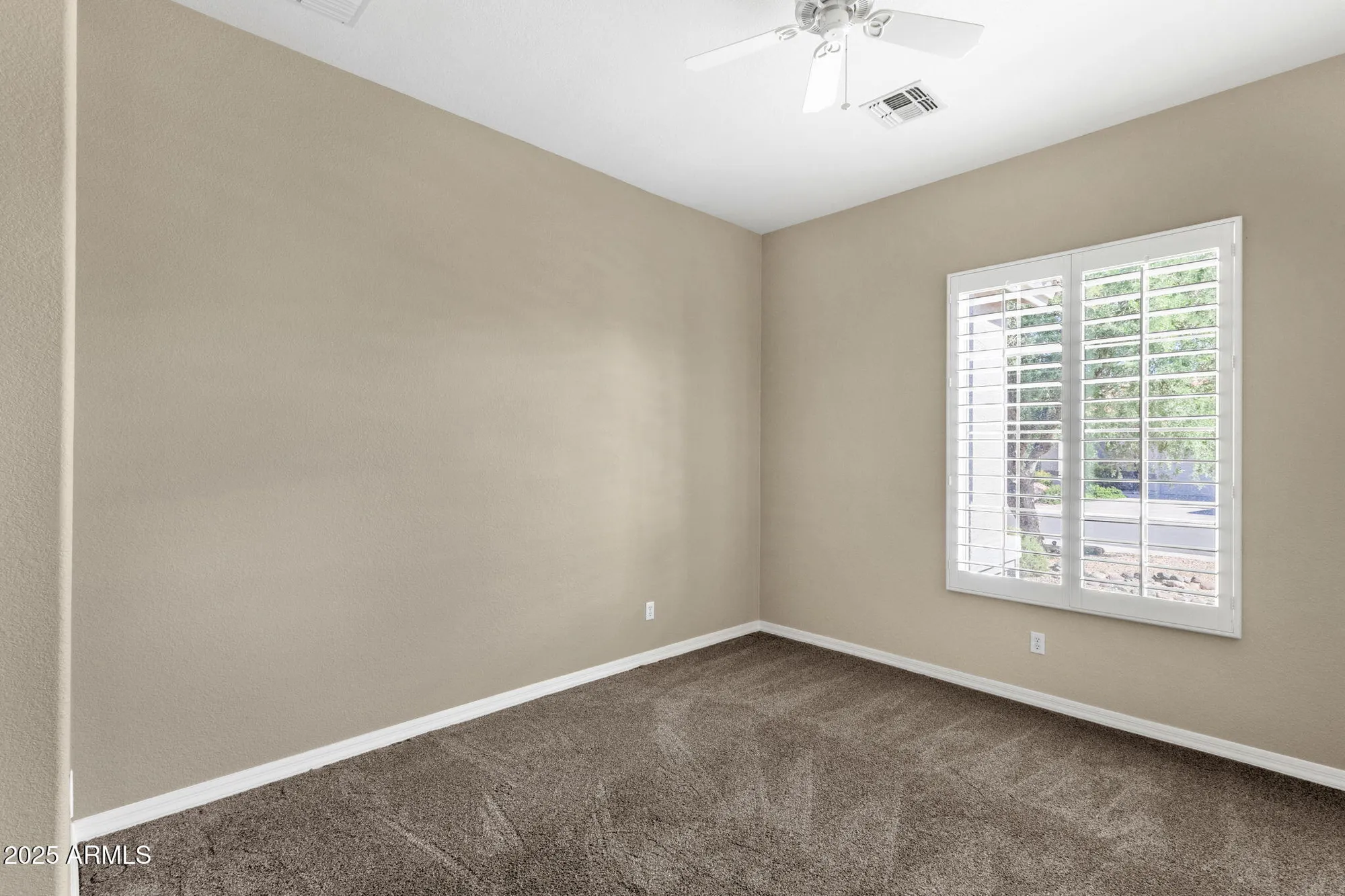 Property Slideshow image 17 of 37 | 4735 e azalea dr, Gilbert, AZ, 85298