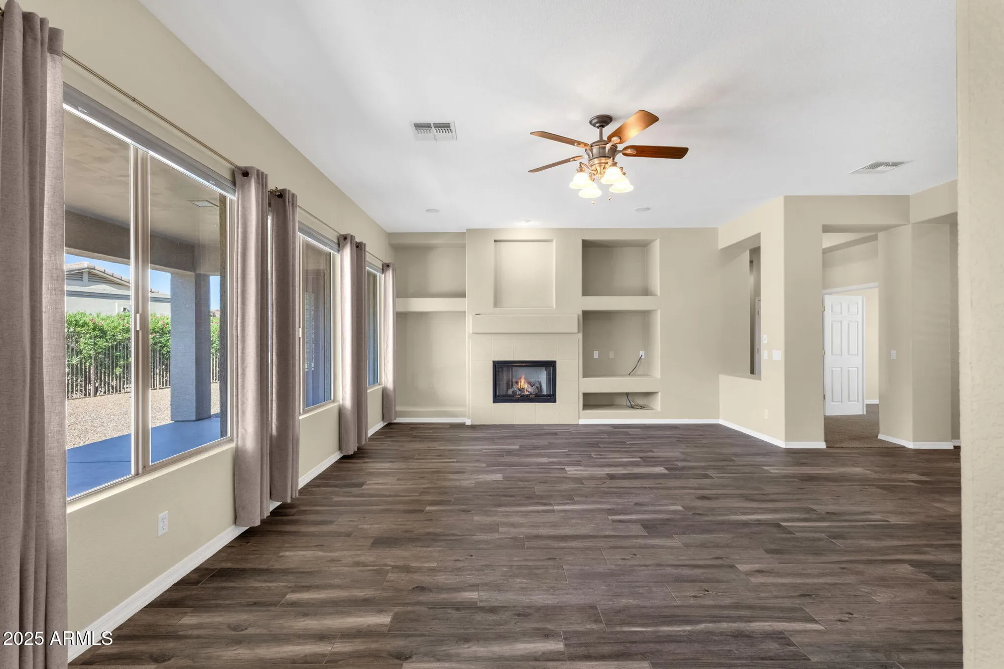 Property Slideshow image 11 of 37 | 4735 e azalea dr, Gilbert, AZ, 85298