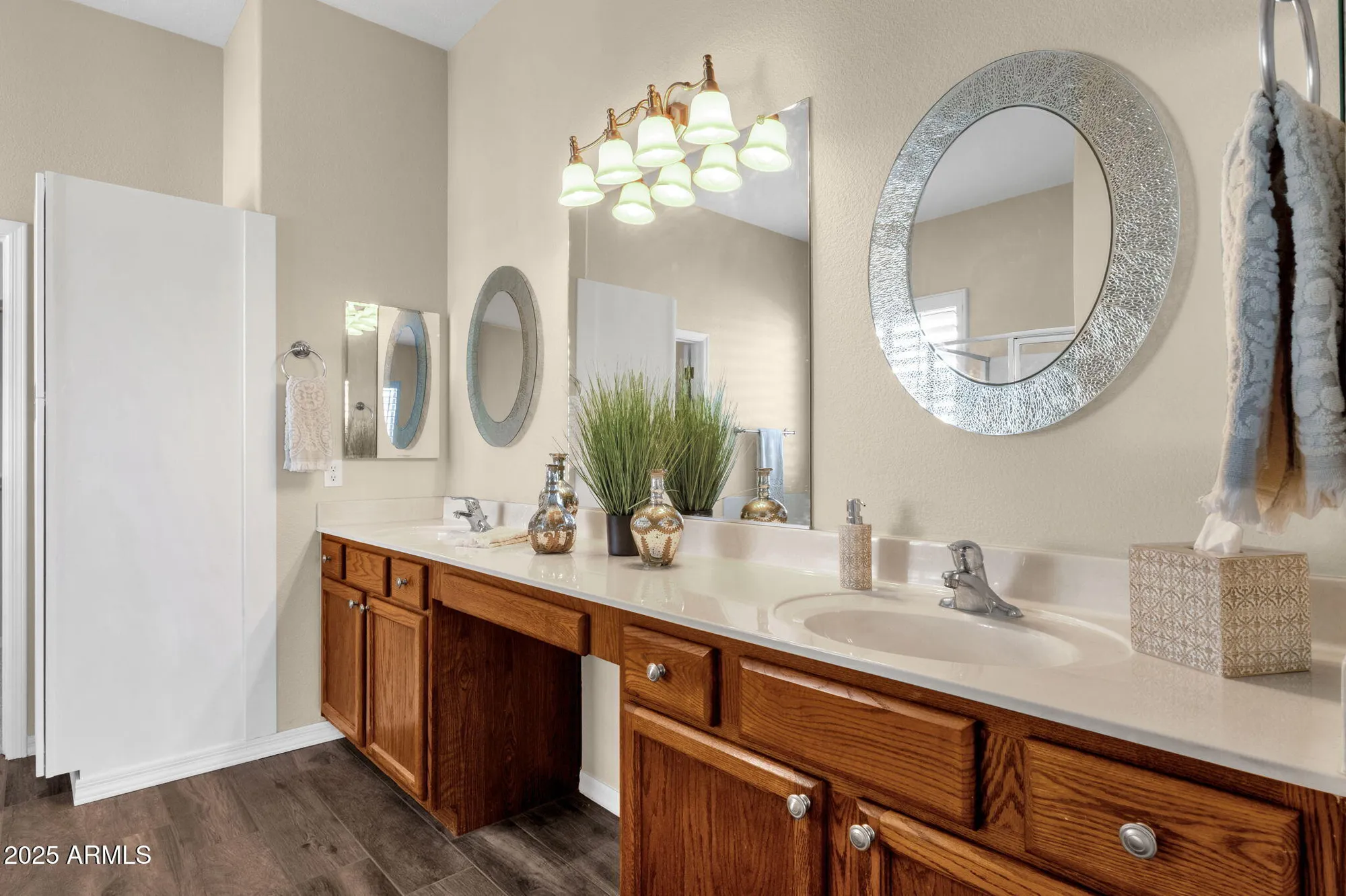 Property Slideshow image 27 of 37 | 4735 e azalea dr, Gilbert, AZ, 85298