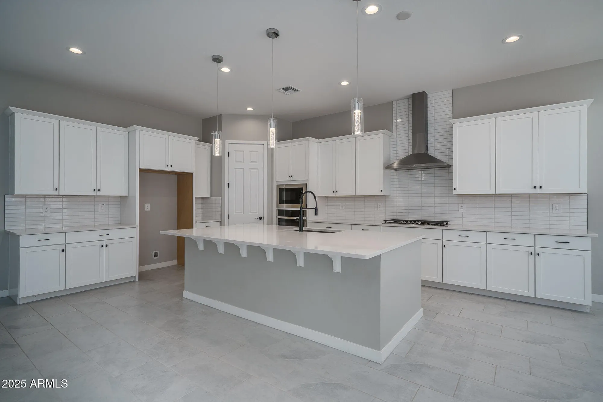 Property Slideshow image 14 of 55 | 17144 w mariposa grande, Surprise, AZ, 85387