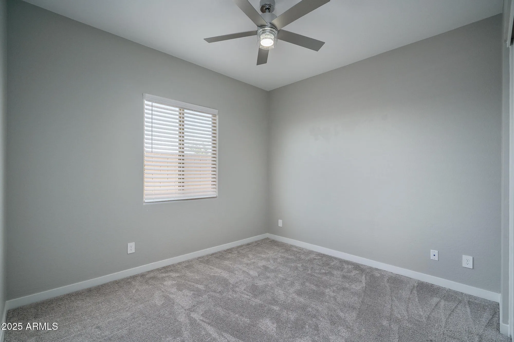 Property Slideshow image 33 of 55 | 17144 w mariposa grande, Surprise, AZ, 85387