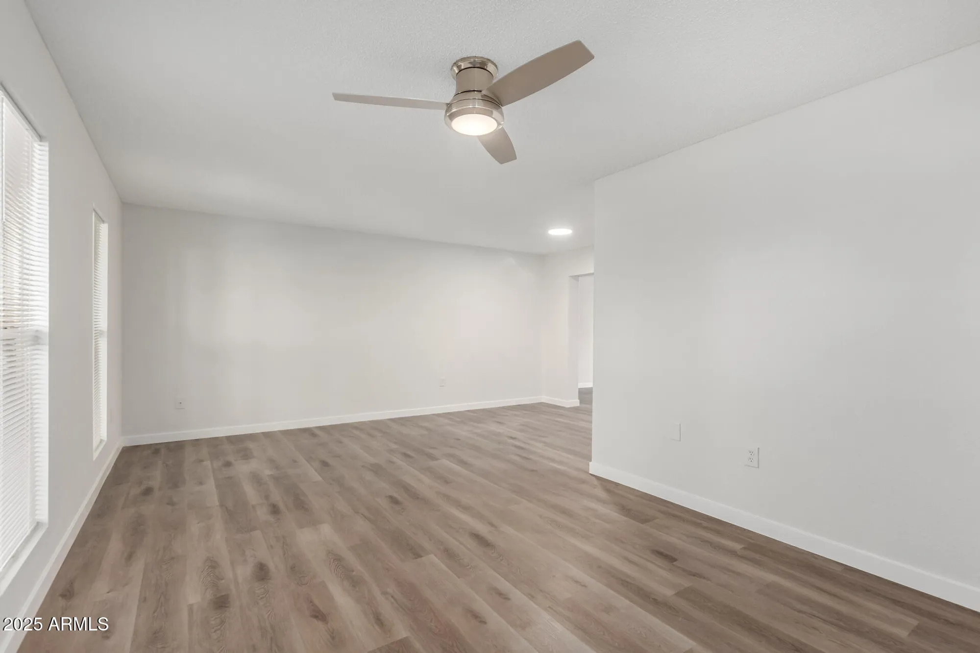 Property Slideshow image 7 of 31 | 10166 w cinnebar ave, Sun City, AZ, 85351