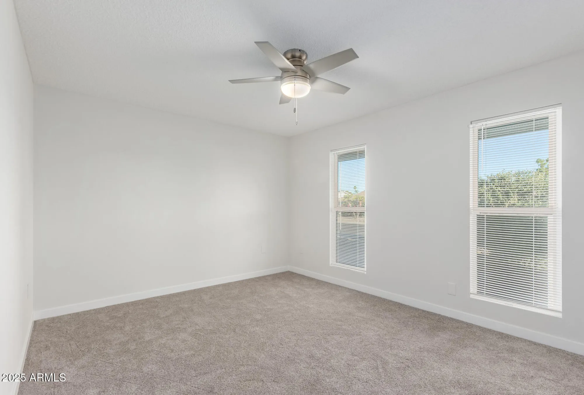 Property Slideshow image 9 of 31 | 10166 w cinnebar ave, Sun City, AZ, 85351