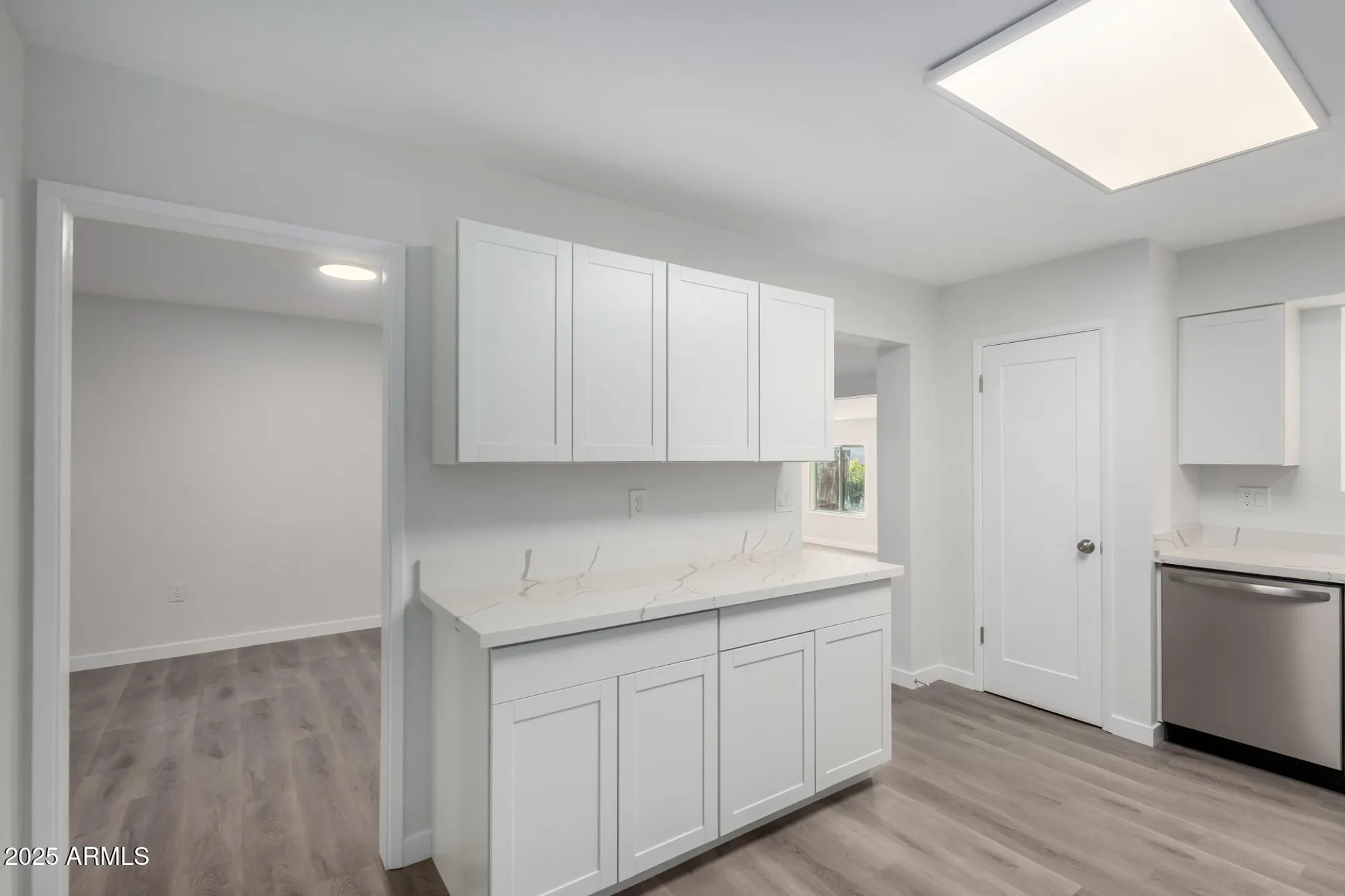 Property Slideshow image 18 of 31 | 10166 w cinnebar ave, Sun City, AZ, 85351