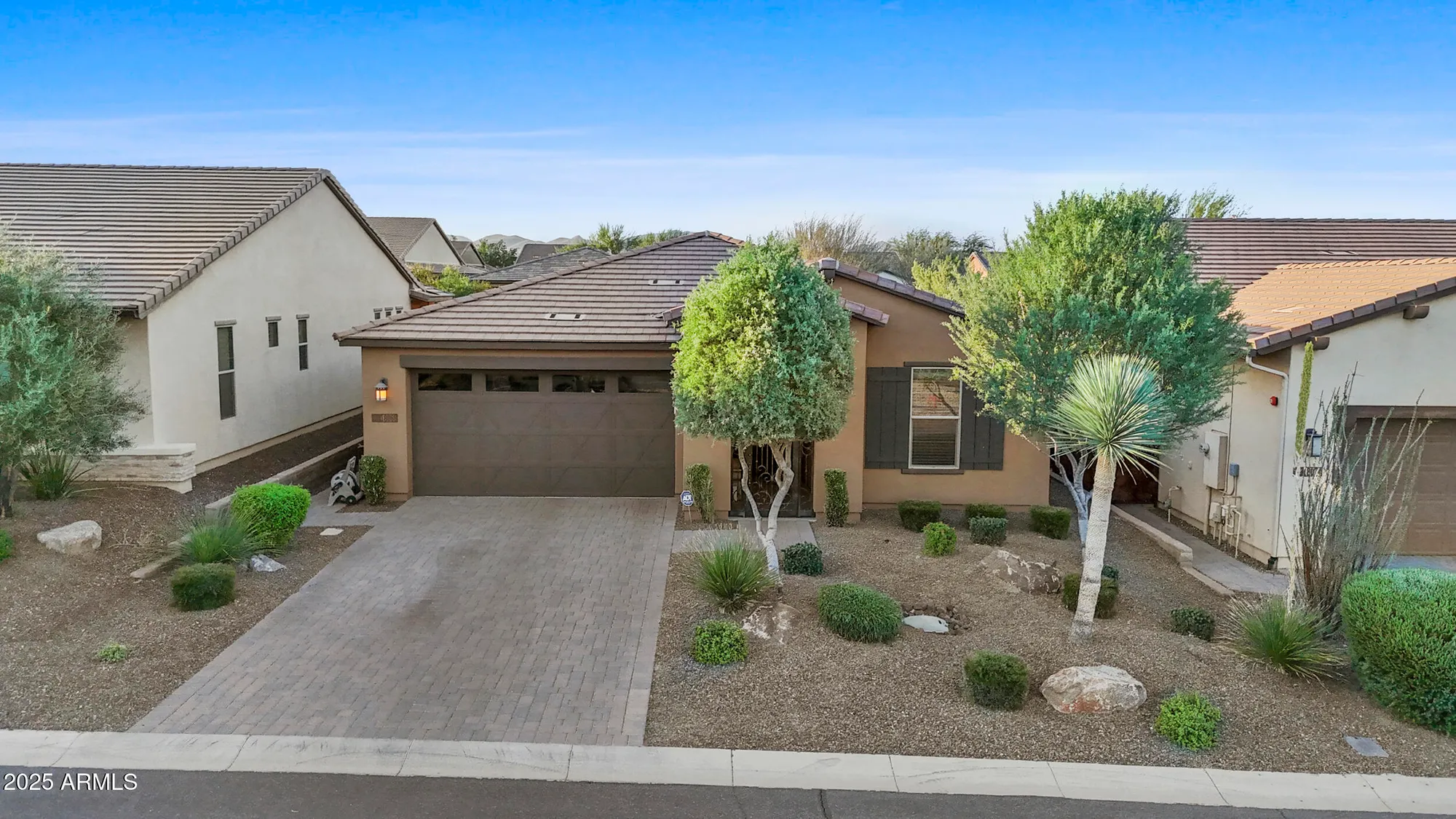 Property Slideshow image 4 of 71 | 18068 e curva de plata, Rio Verde, AZ, 85263