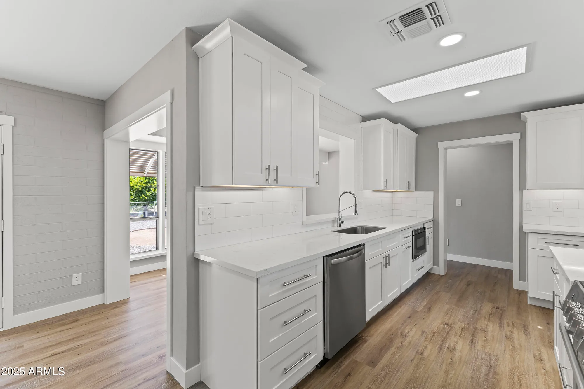 Property Slideshow image 14 of 55 | 10423 w monterosa dr, Sun City, AZ, 85351