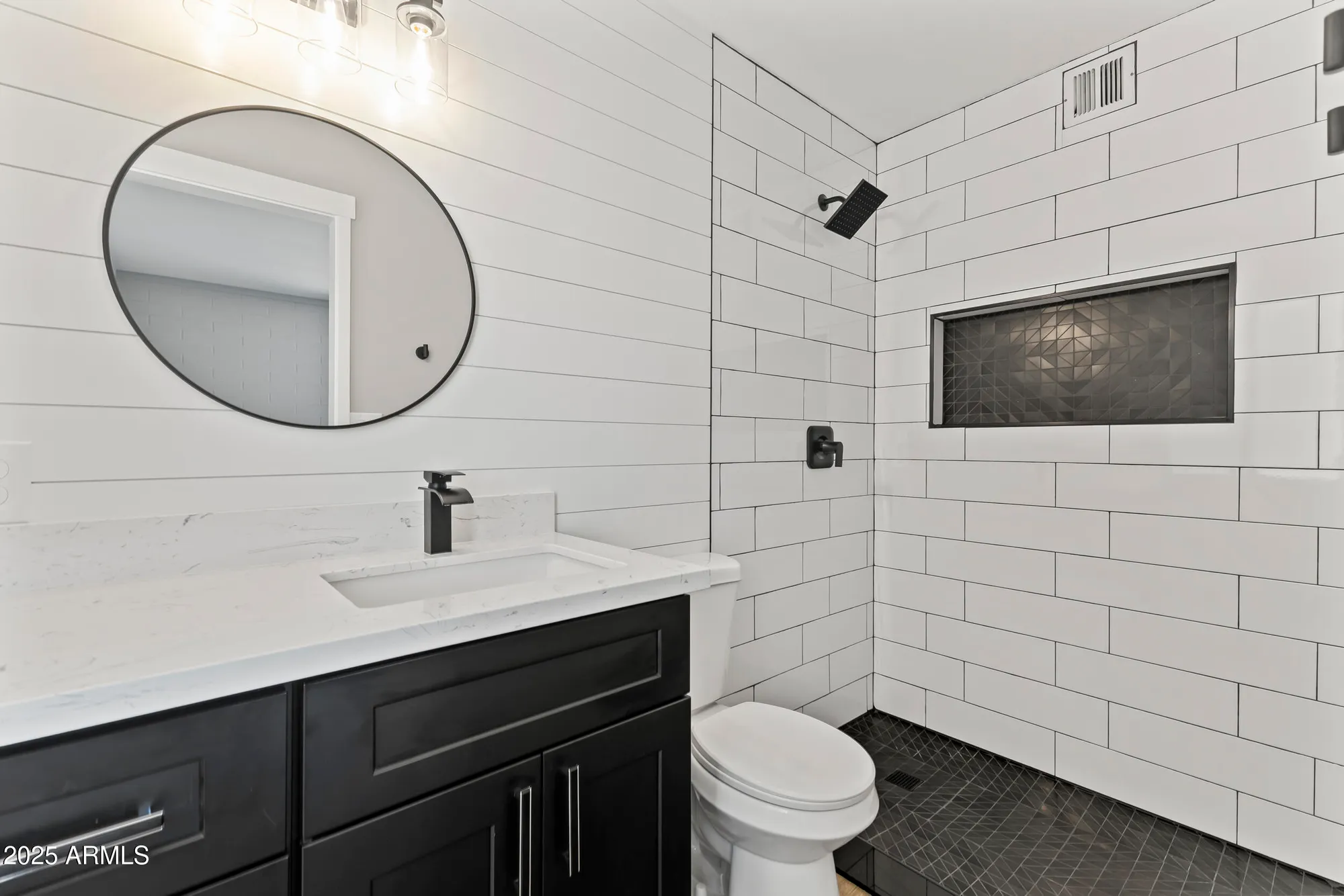 Property Slideshow image 32 of 55 | 10423 w monterosa dr, Sun City, AZ, 85351