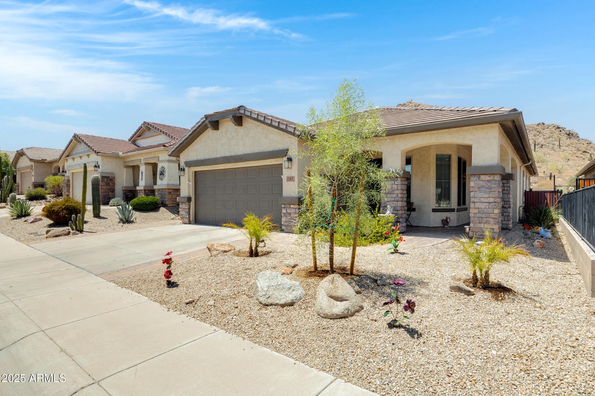 Property Slideshow image 1 of 35 | 307 w twin peaks pkwy, San Tan Valley, AZ, 85143