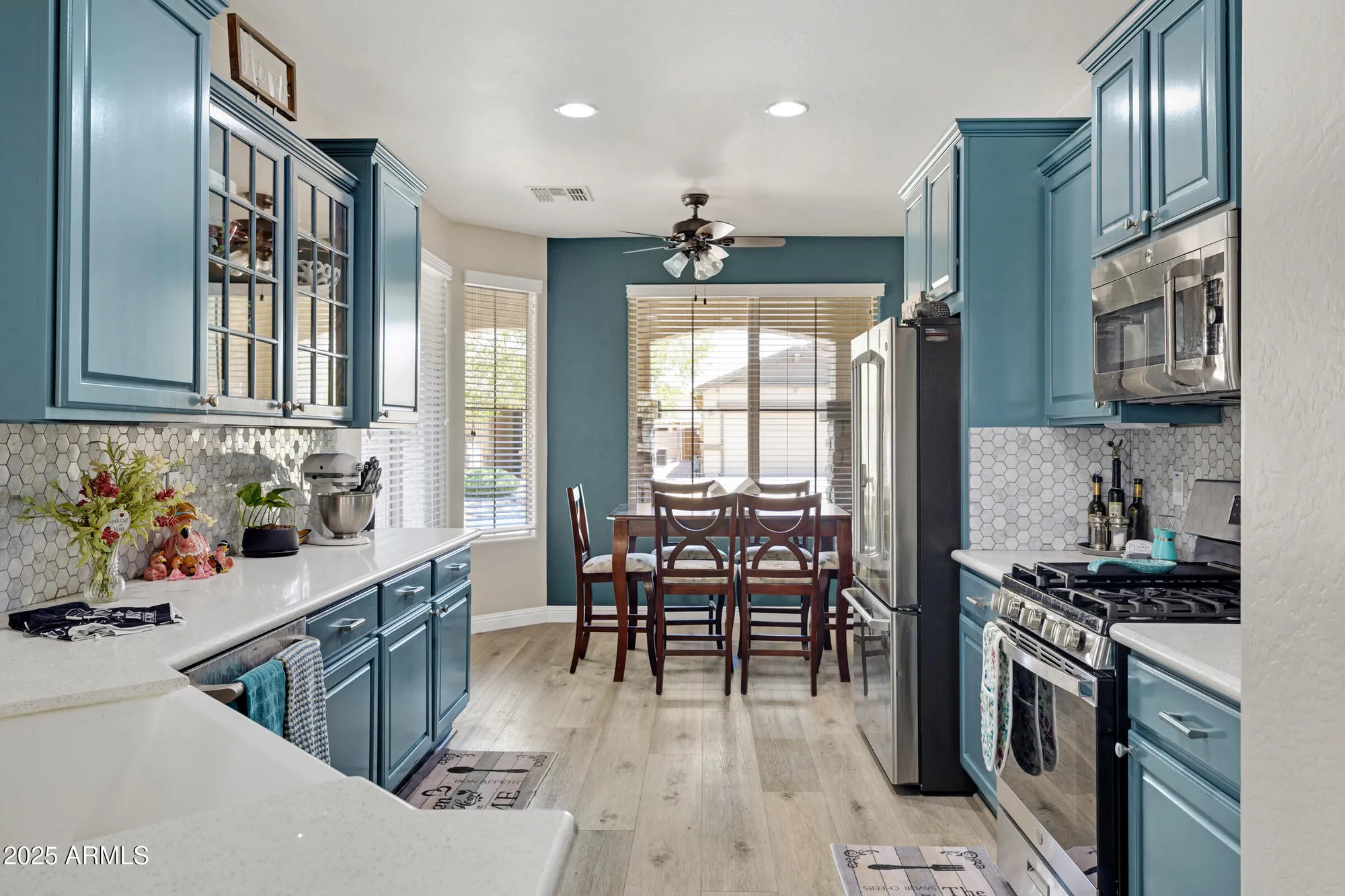 Property Slideshow image 5 of 35 | 307 w twin peaks pkwy, San Tan Valley, AZ, 85143