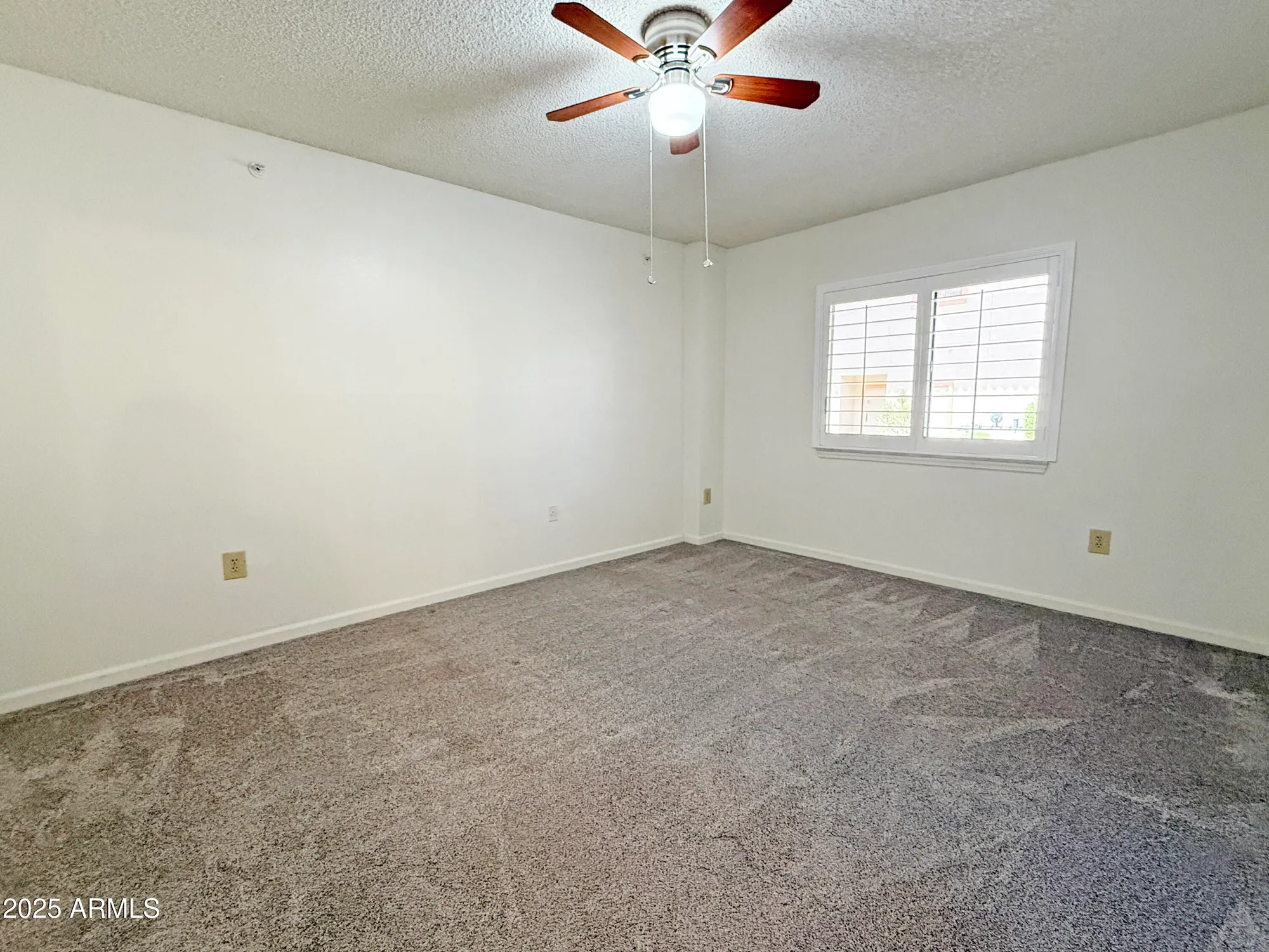 Property Slideshow image 8 of 21 | 10330 w thunderbird blvd c128, Sun City, AZ, 85351