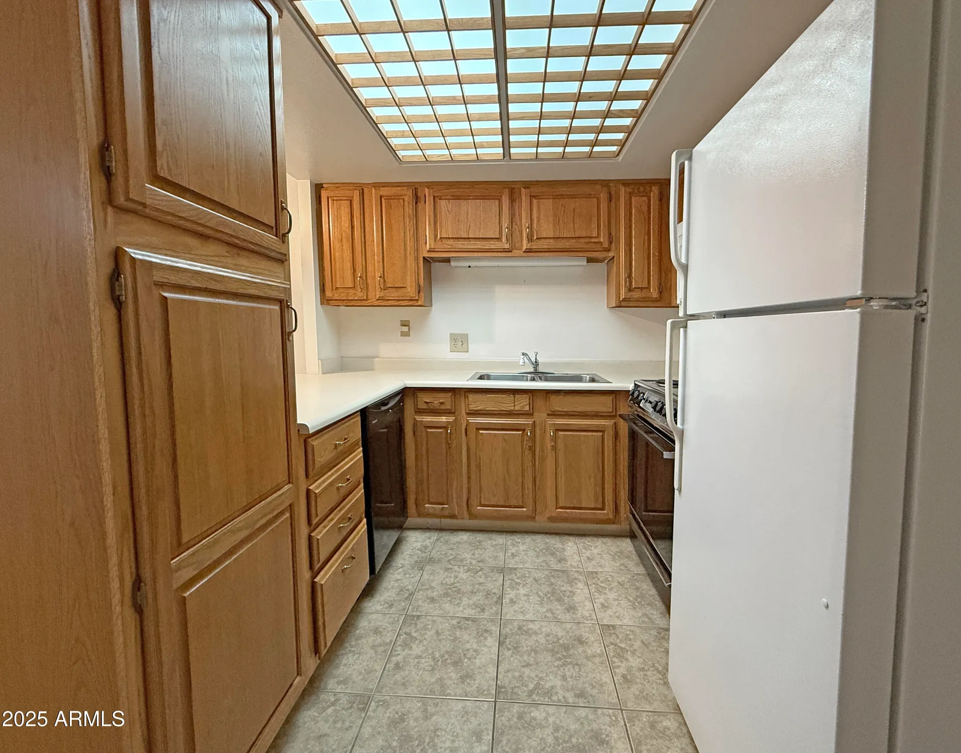 Property Slideshow image 6 of 21 | 10330 w thunderbird blvd c128, Sun City, AZ, 85351