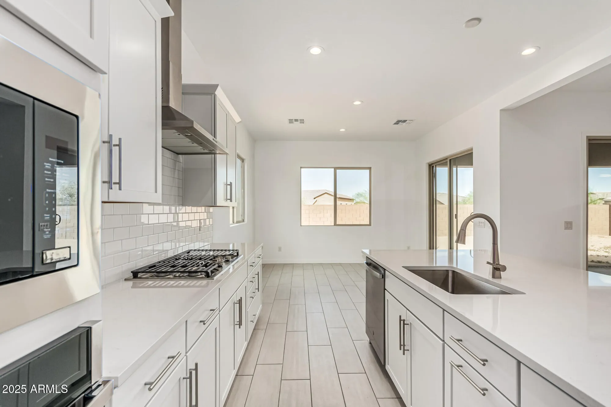 Property Slideshow image 5 of 48 | 24075 n 171st dr, Surprise, AZ, 85387